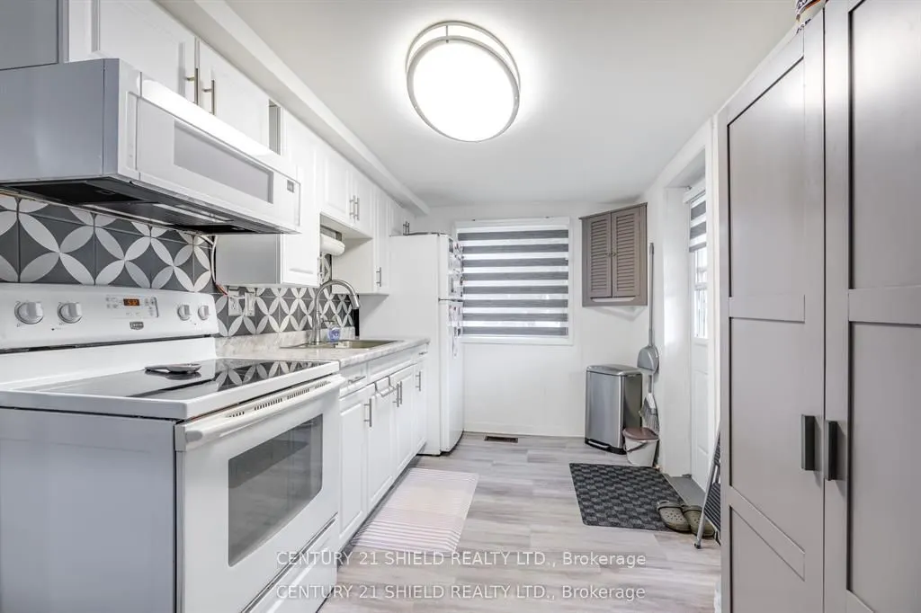 325 Belmont Street