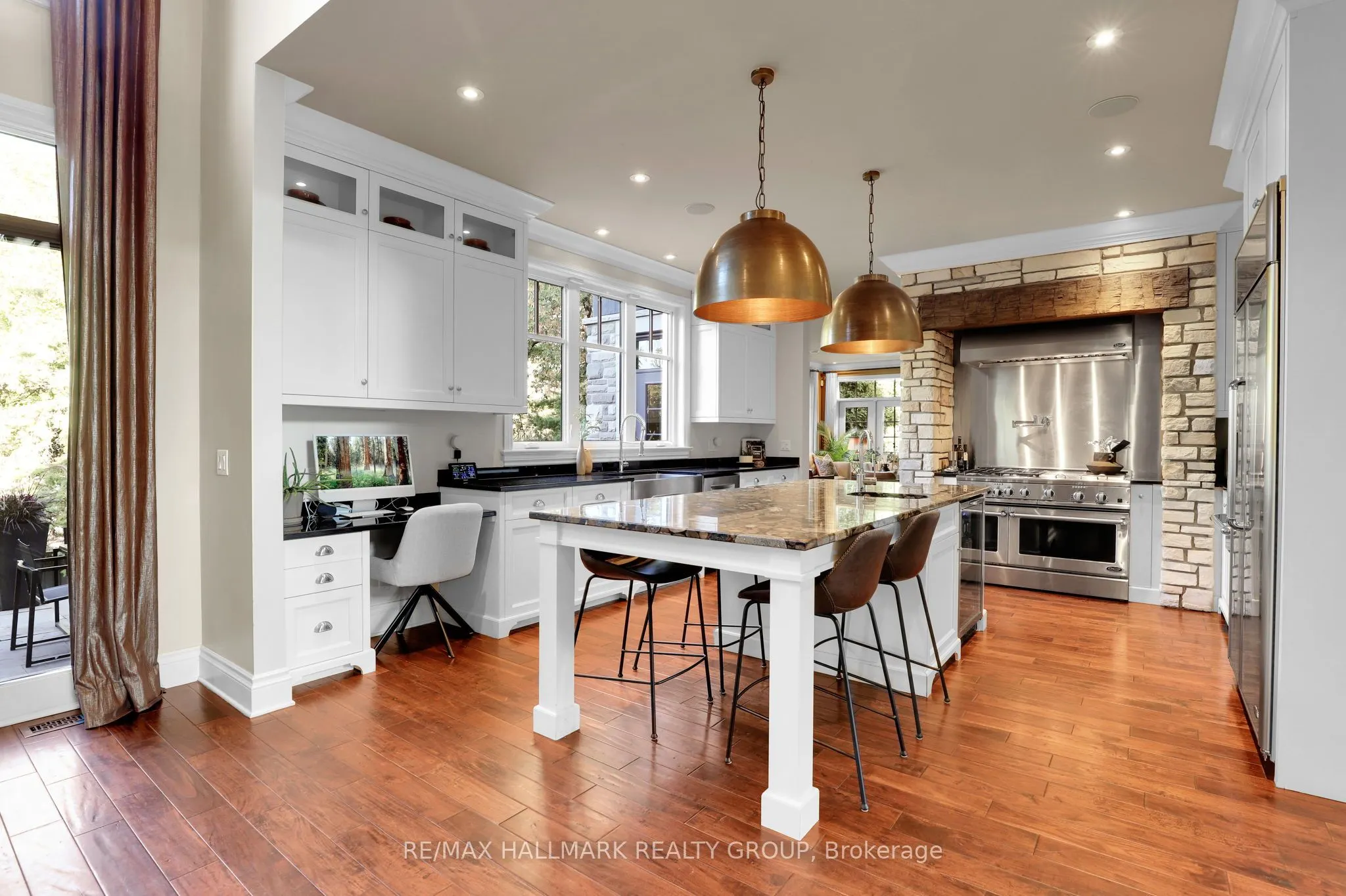 45 Crescent Heights