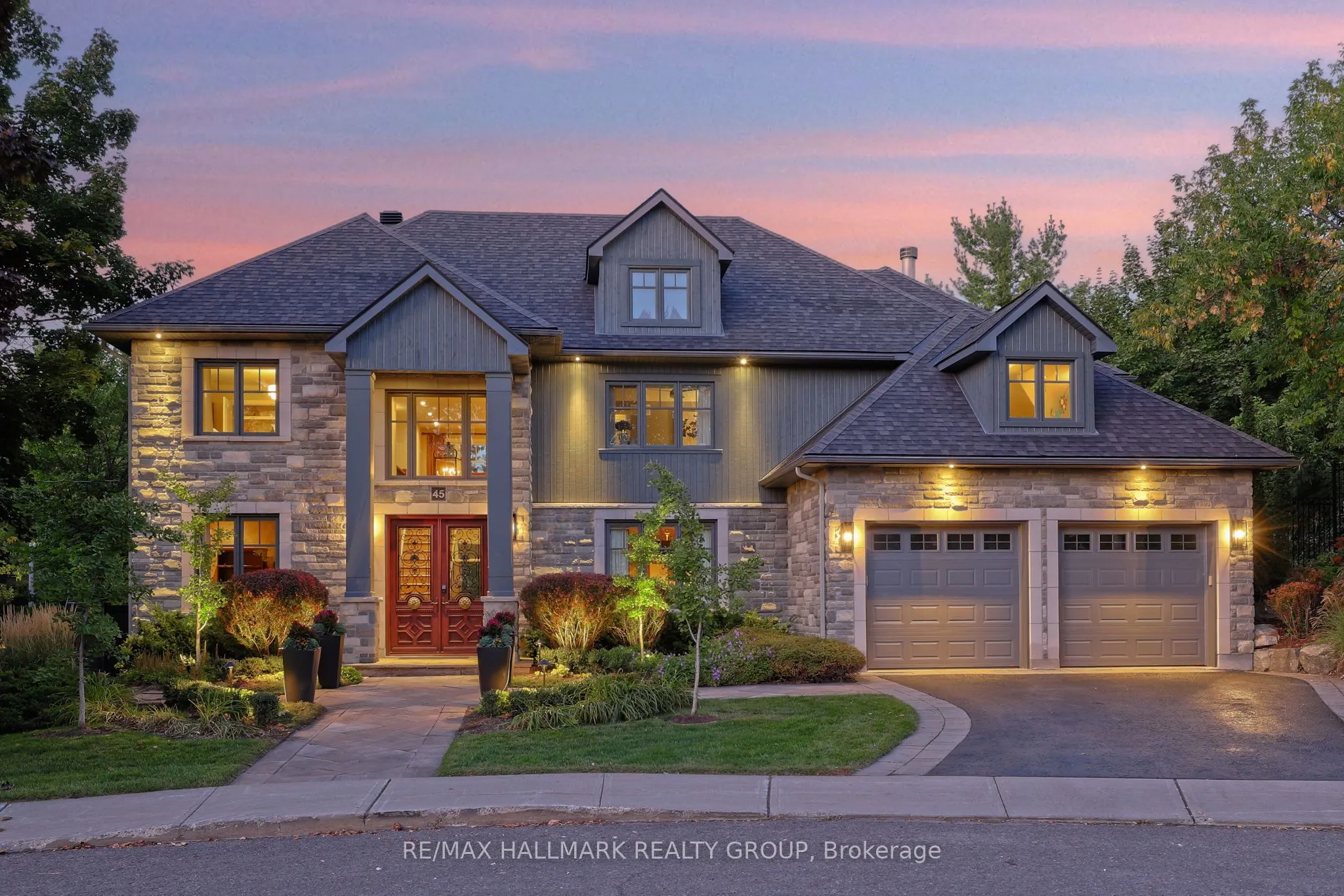 45 Crescent Heights