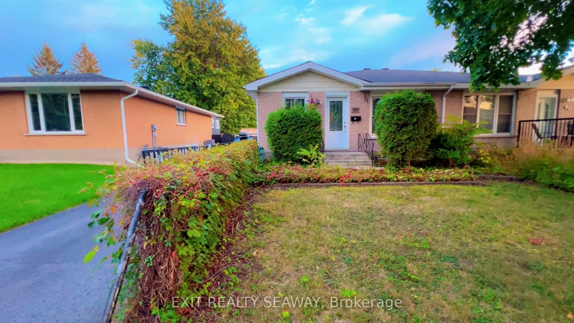 42 Valecrest Drive