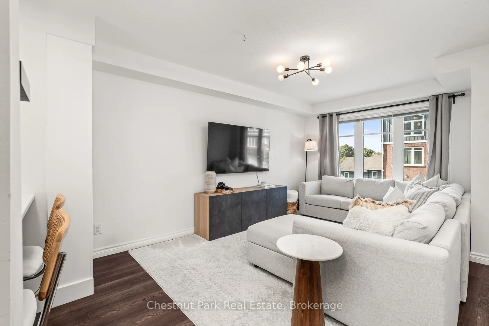 37 Silver Street, #24