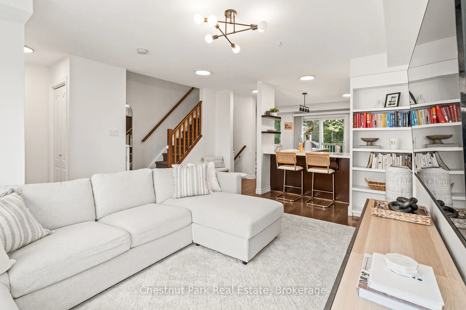 37 Silver Street, #24