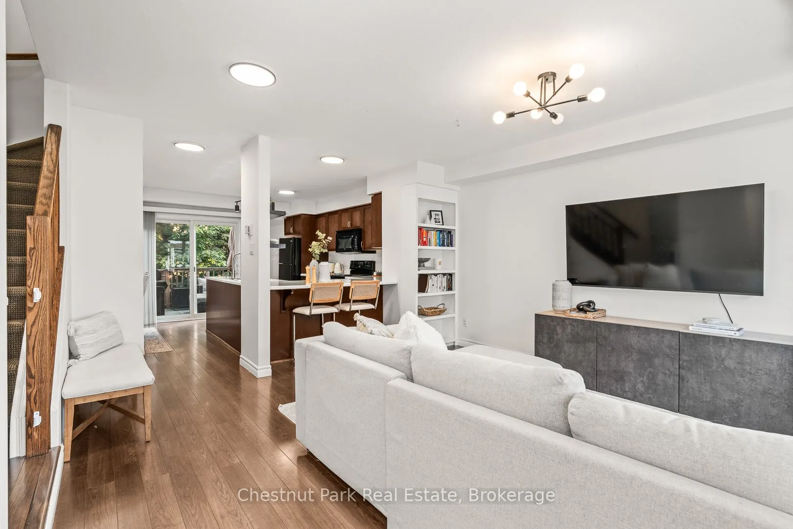 37 Silver Street, #24