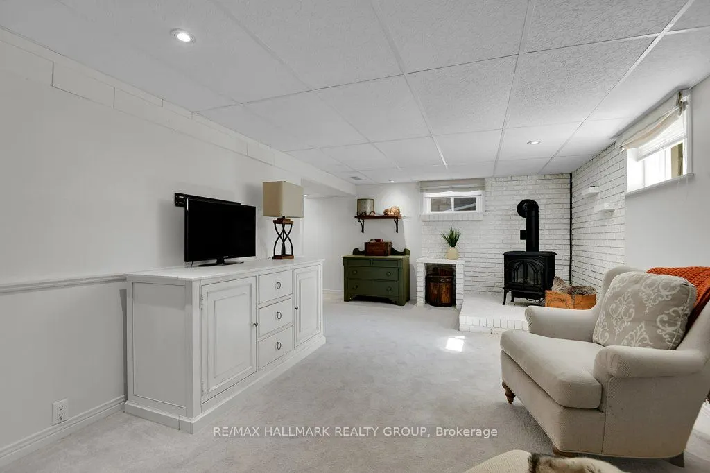 14 Roundhay Drive
