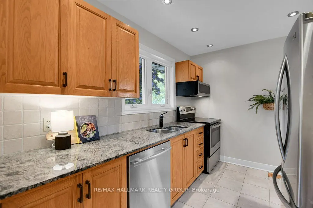 14 Roundhay Drive