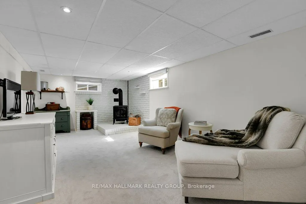 14 Roundhay Drive