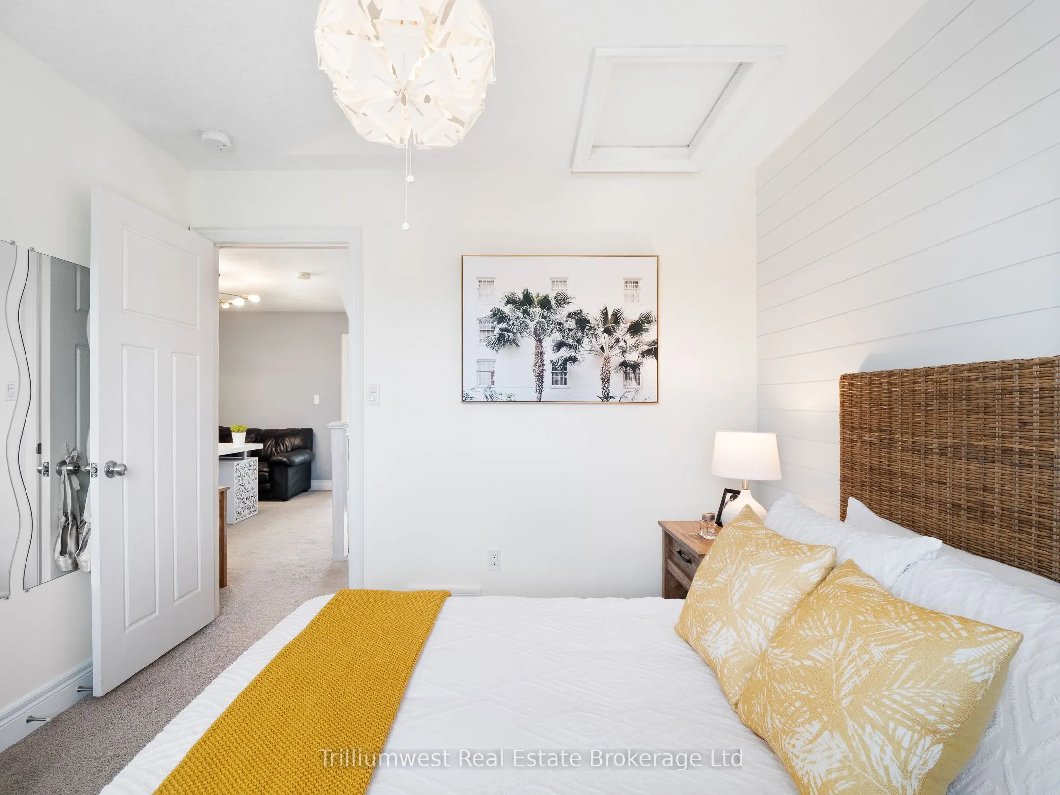 112 Ruby's Crescent