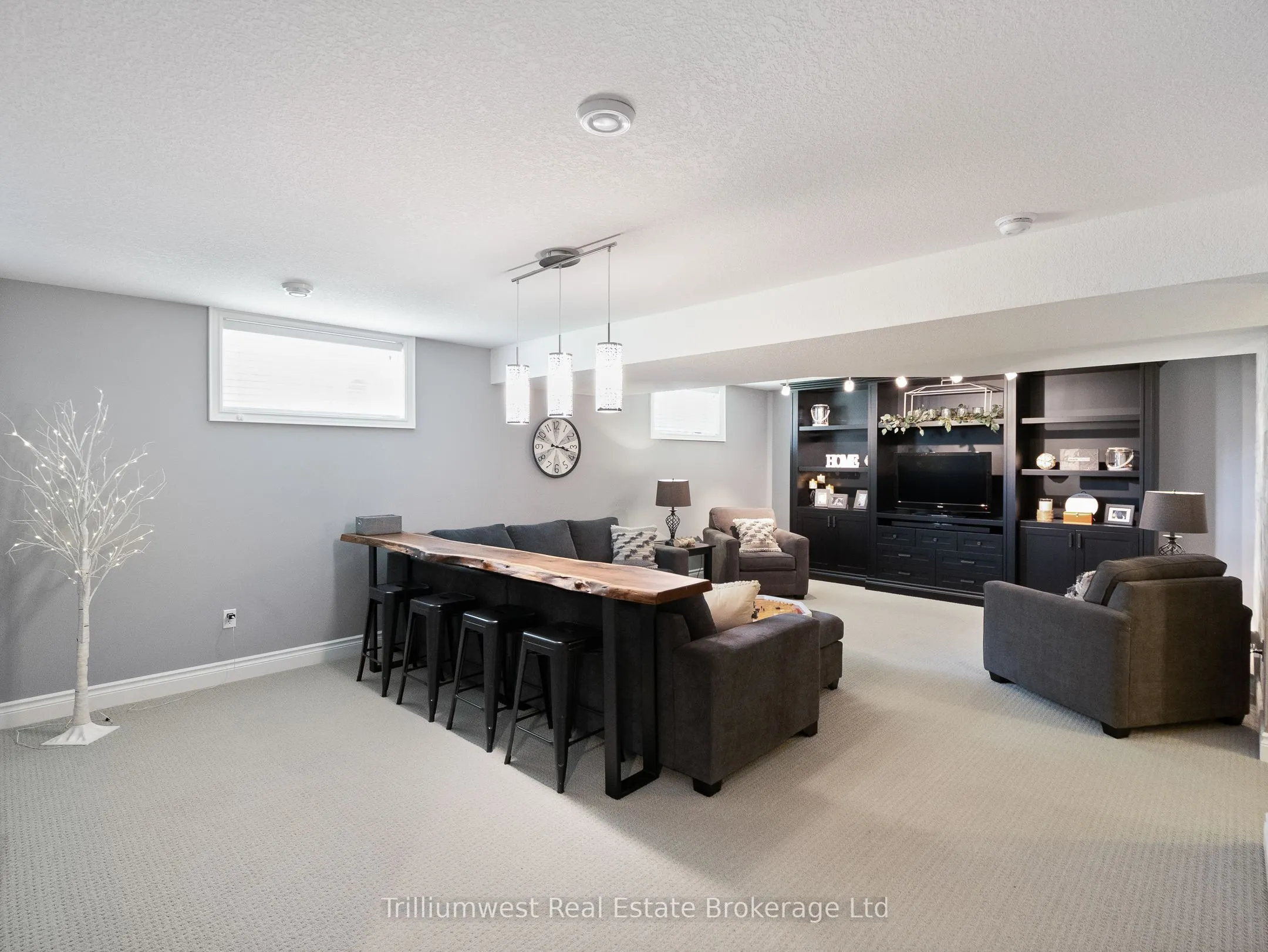 112 Ruby's Crescent
