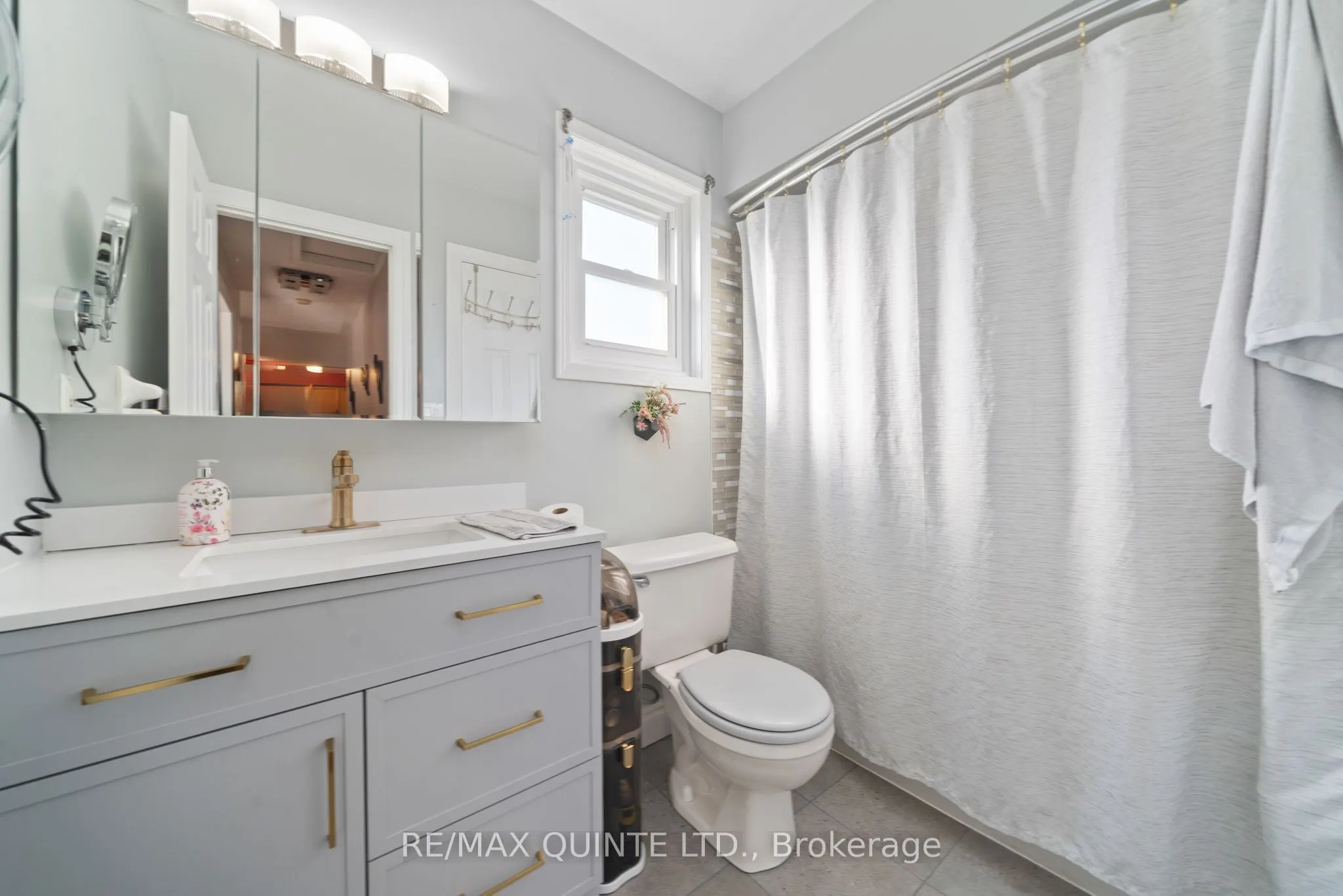2 Marchmont Place