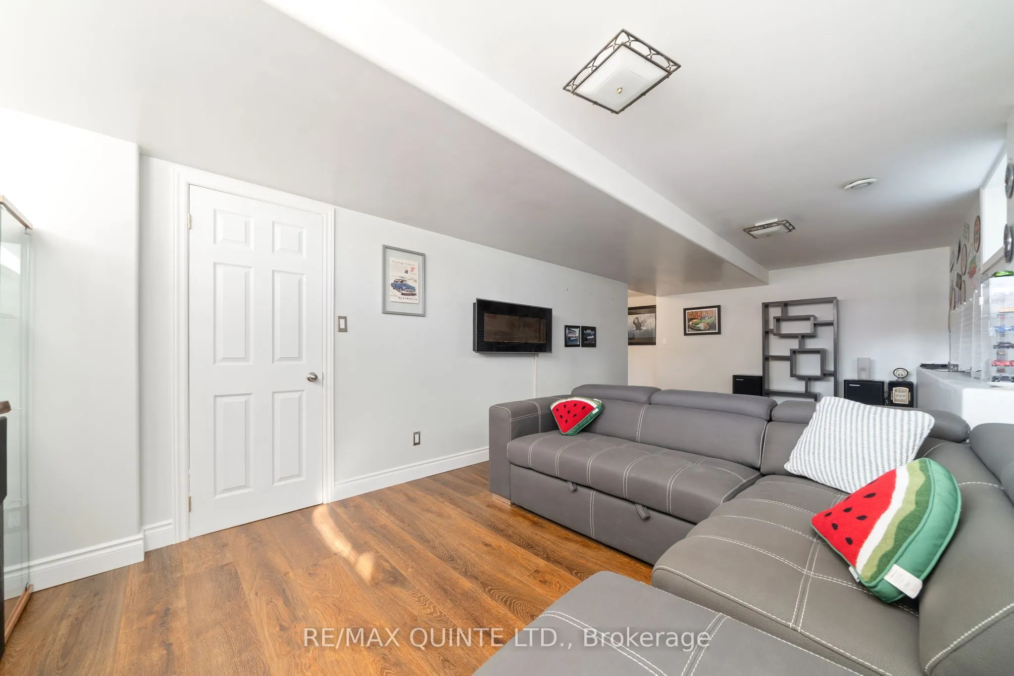2 Marchmont Place