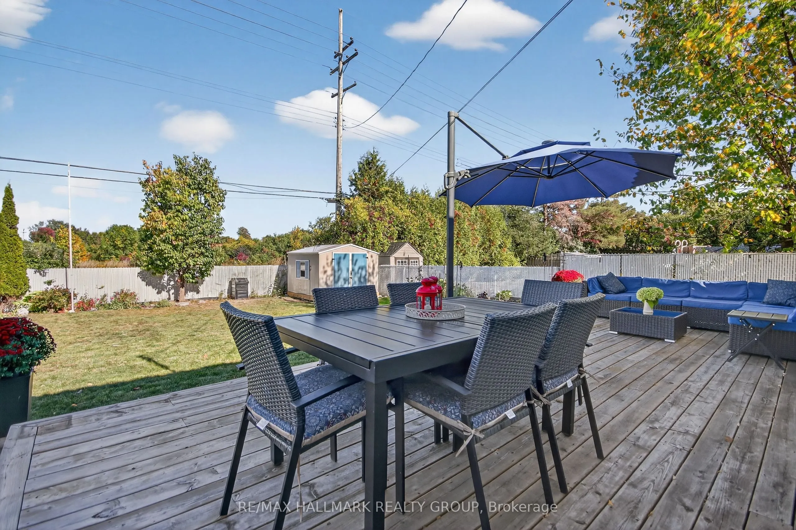2074 FEATHERSTON Drive