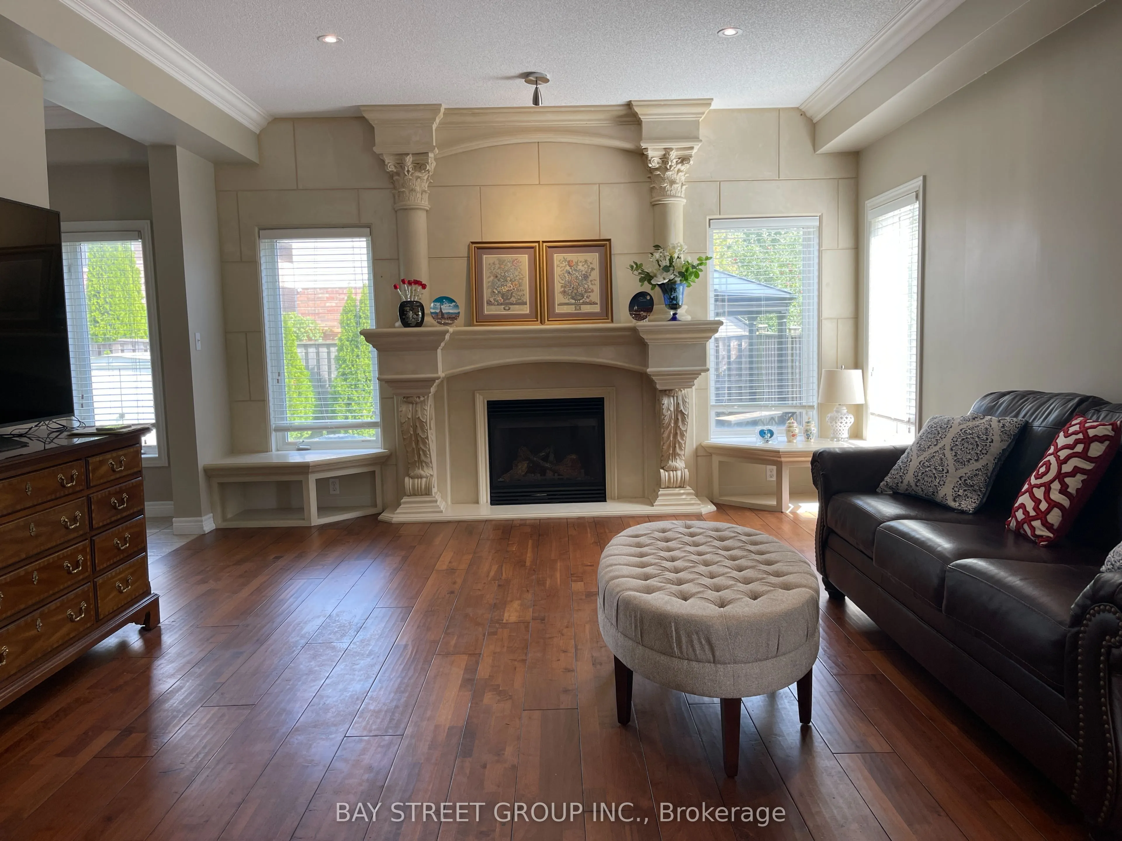 179 EDGEHILL Drive