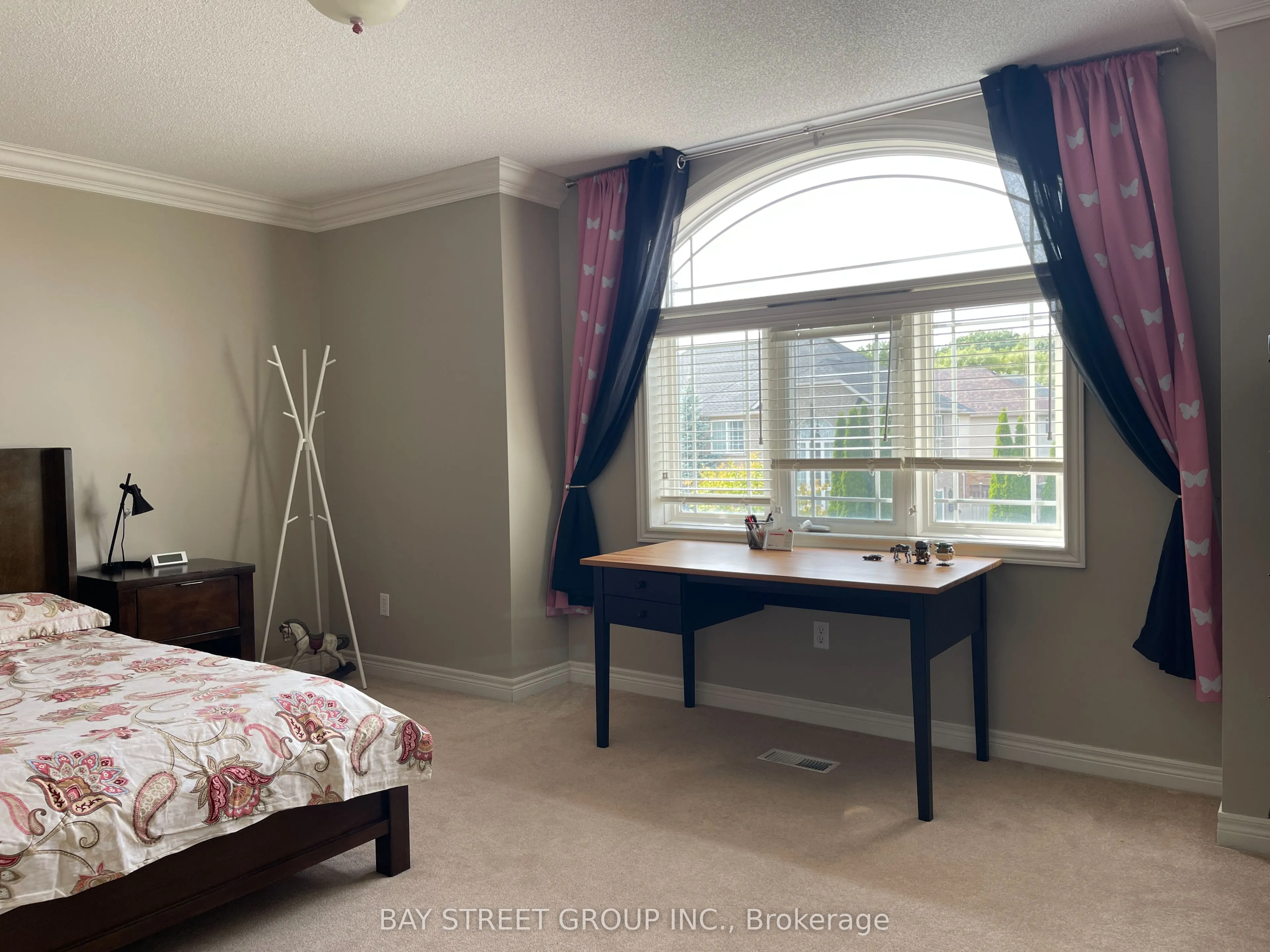 179 EDGEHILL Drive