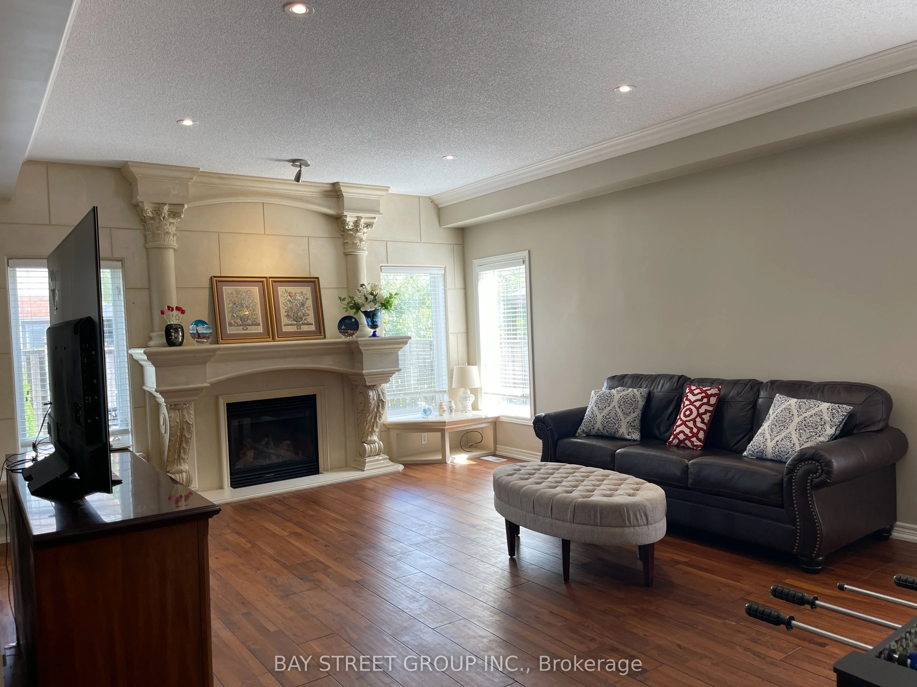 179 EDGEHILL Drive