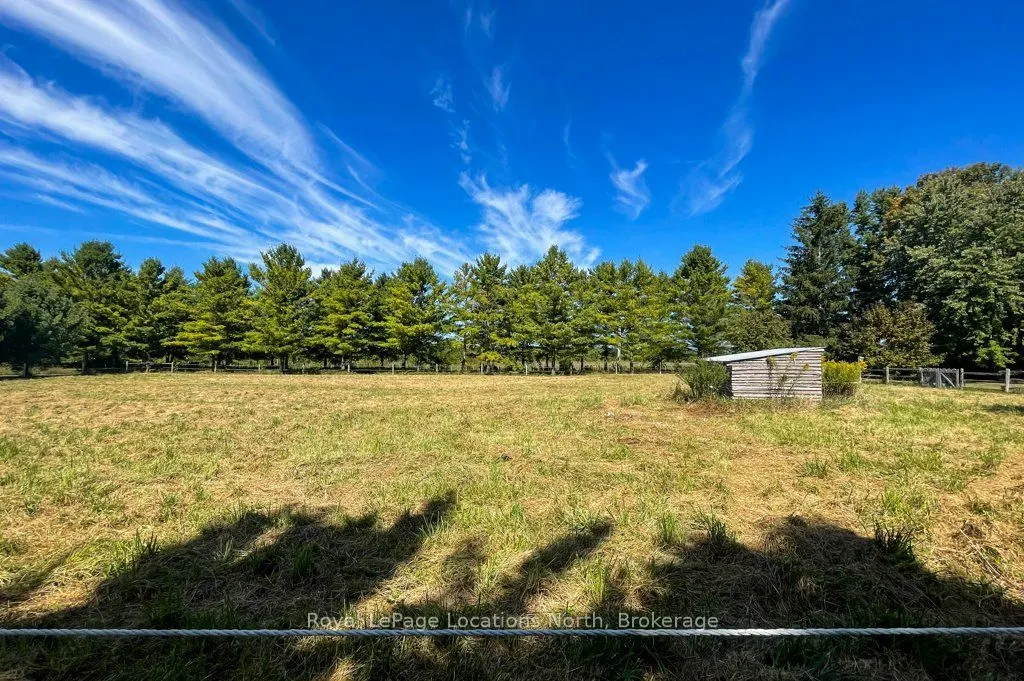 236448 Grey Road 13