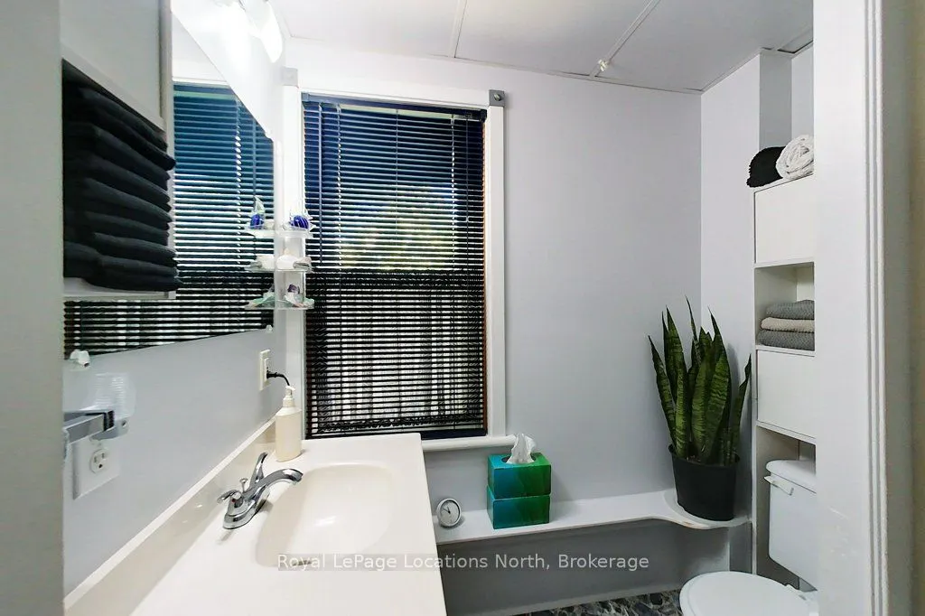 236448 Grey Road 13