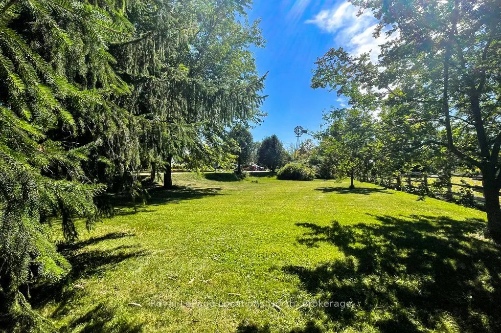 236448 Grey Road 13
