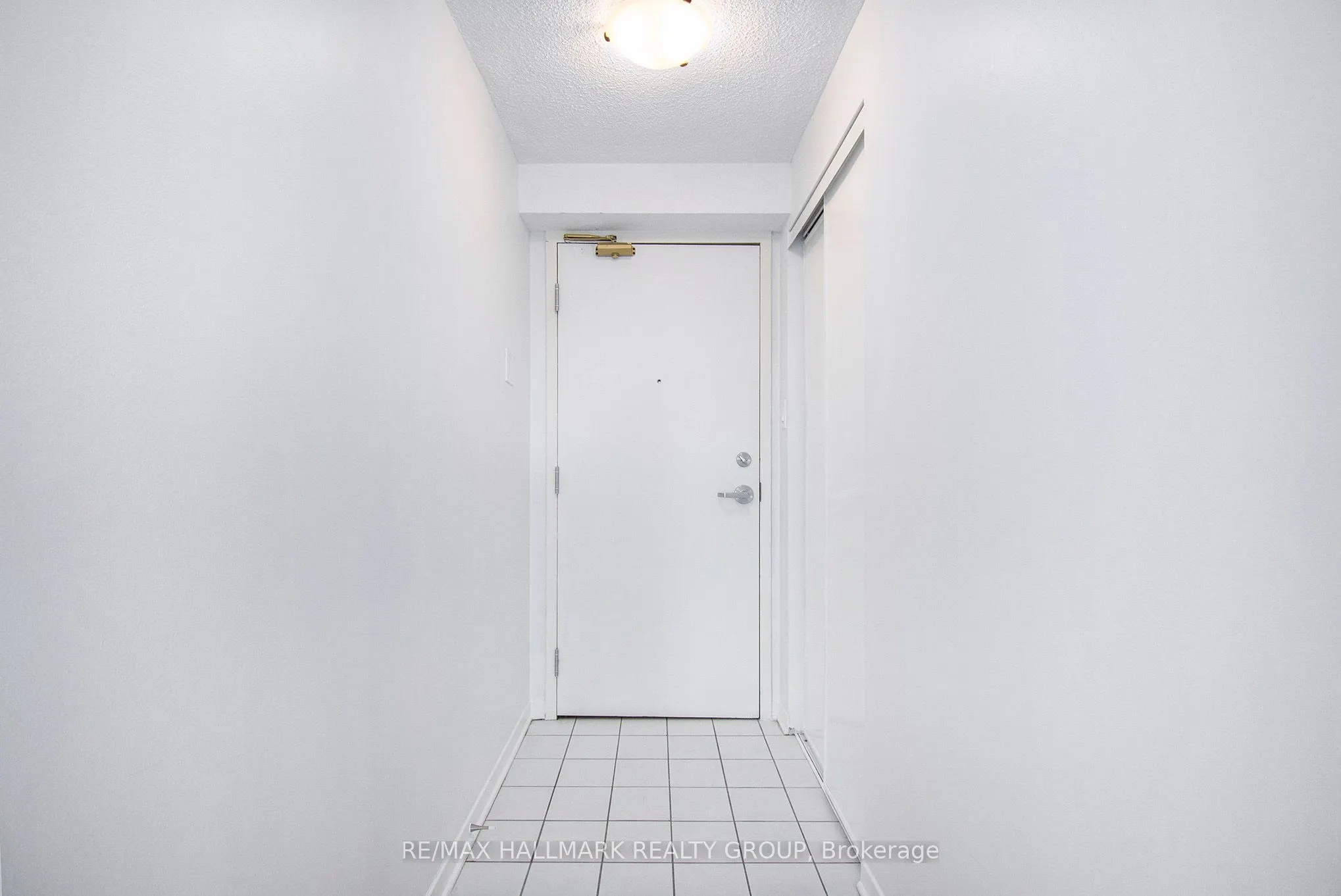 1440 Heron Road, #902