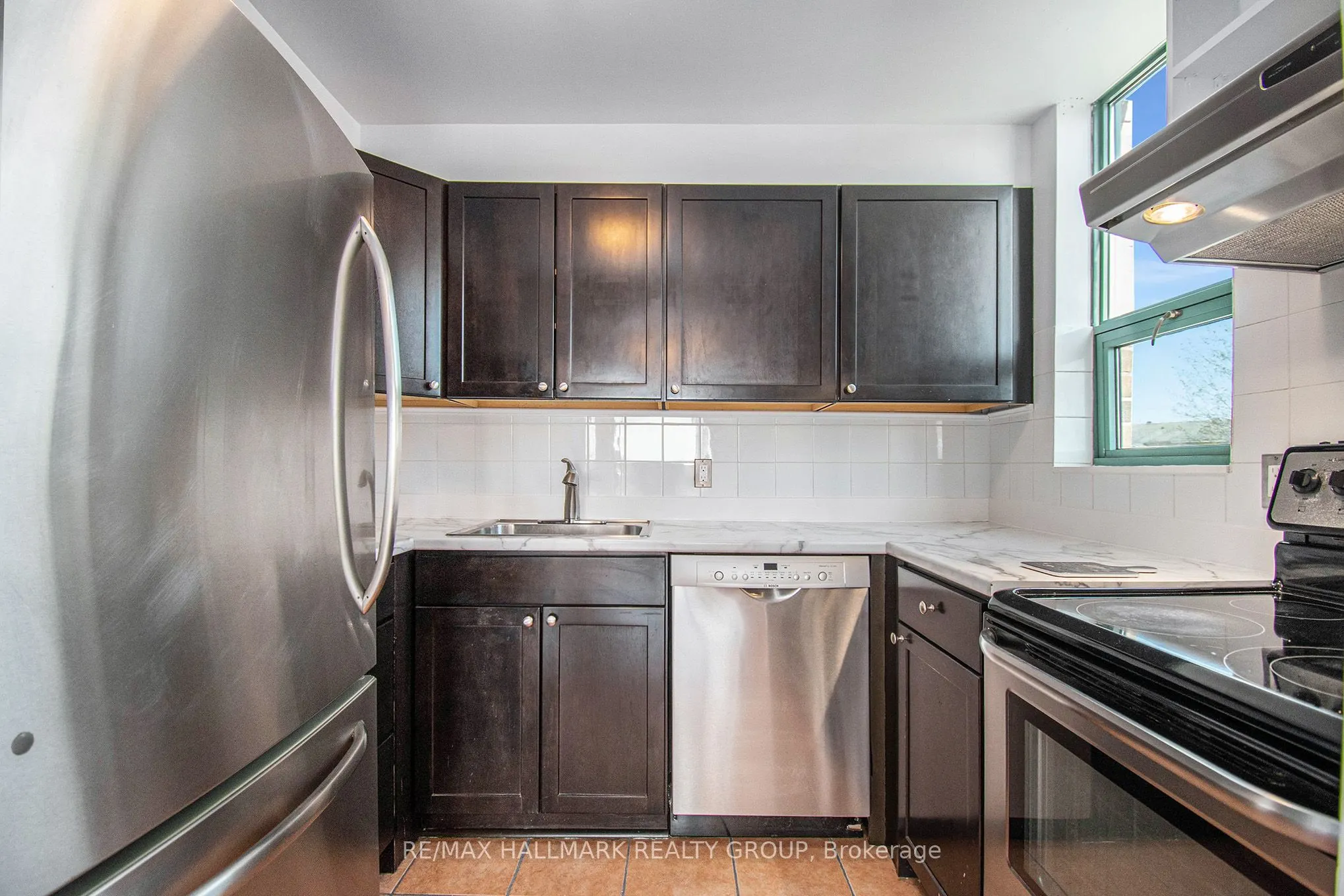 1440 Heron Road, #902