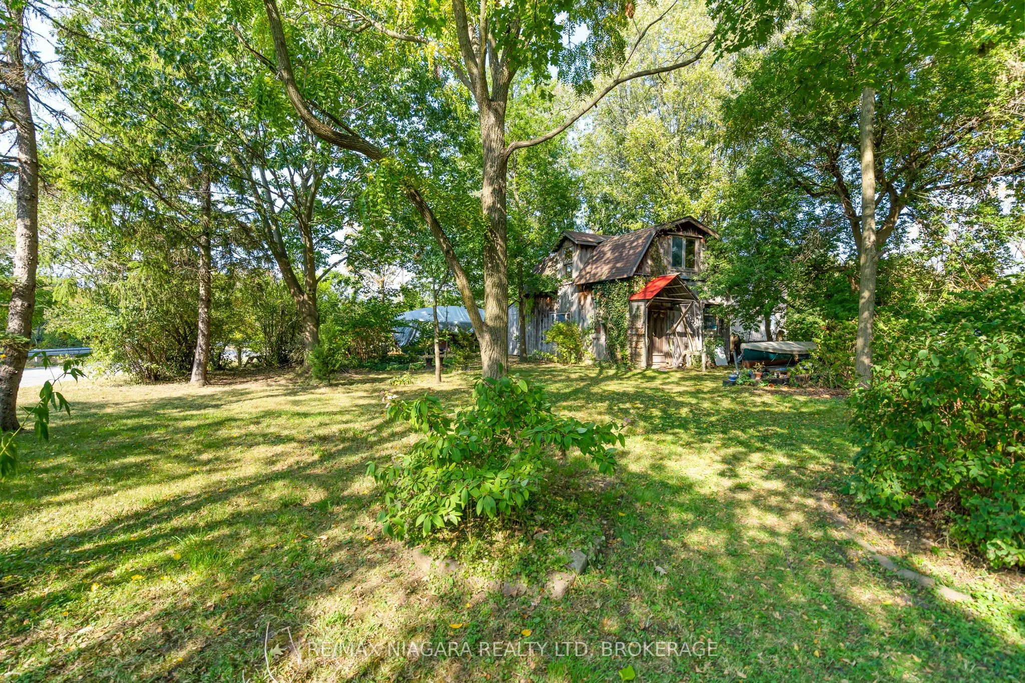 105 Weir Road