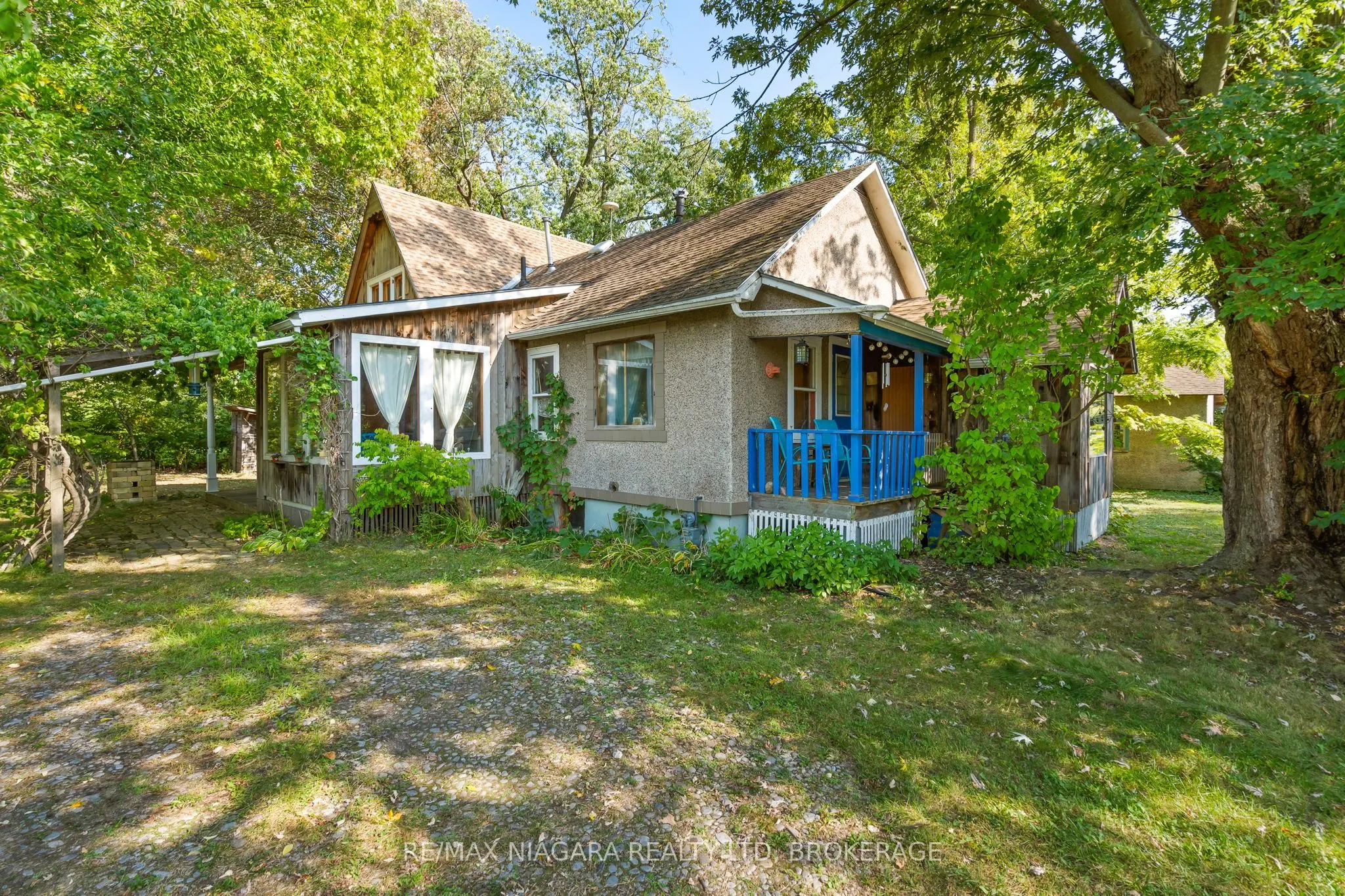 105 Weir Road