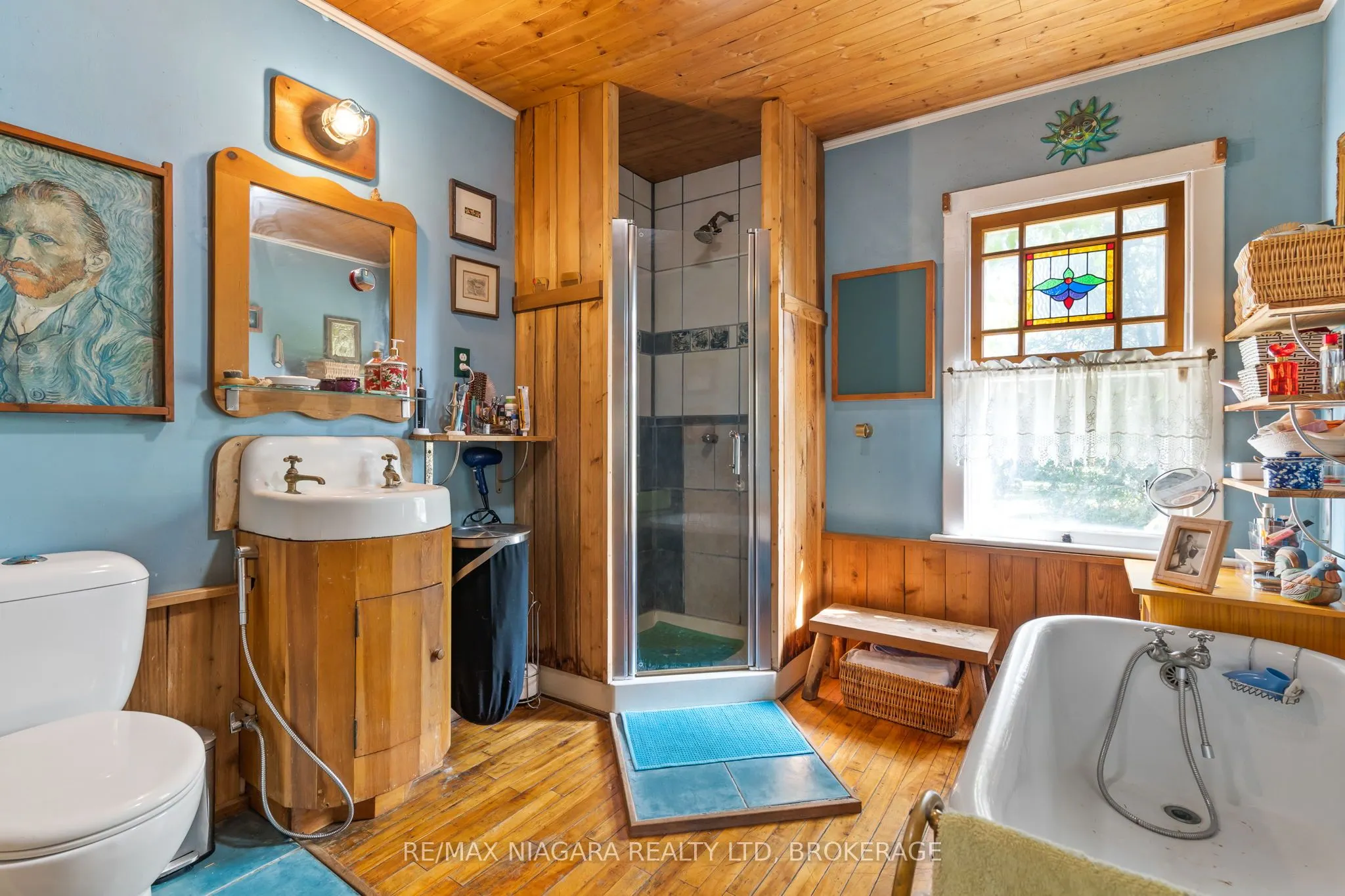 105 Weir Road