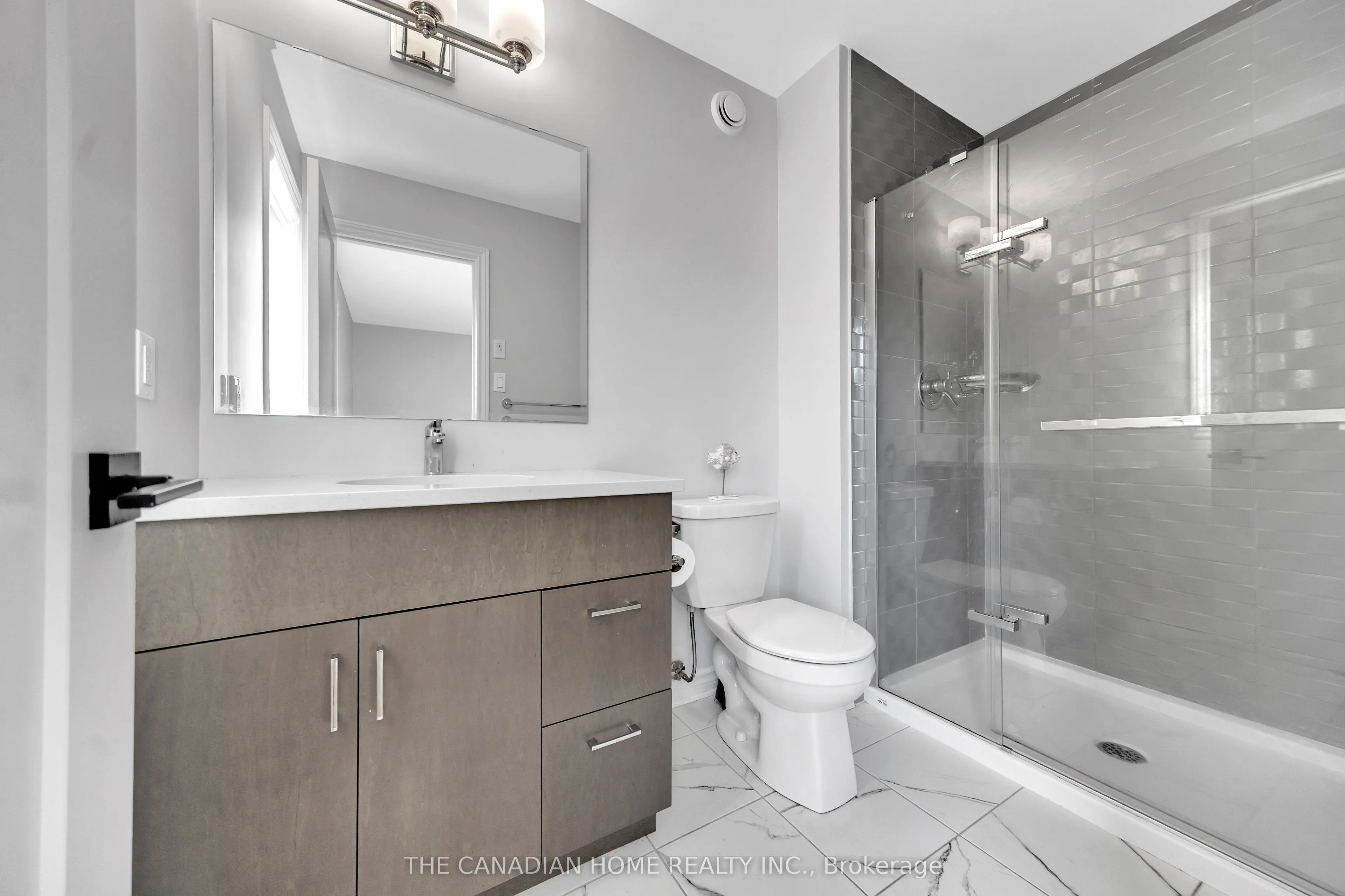 711 Moonflower Crescent