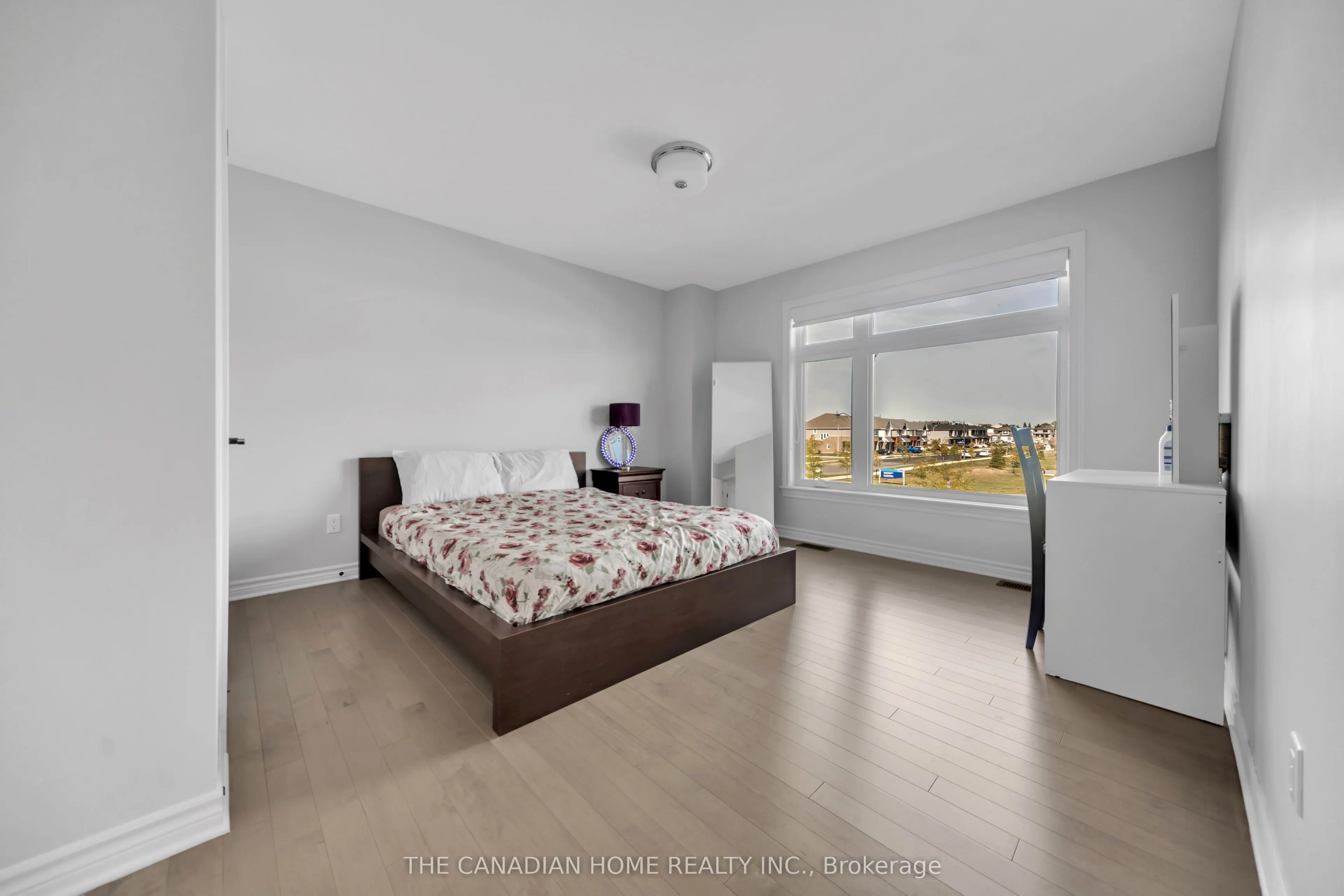711 Moonflower Crescent