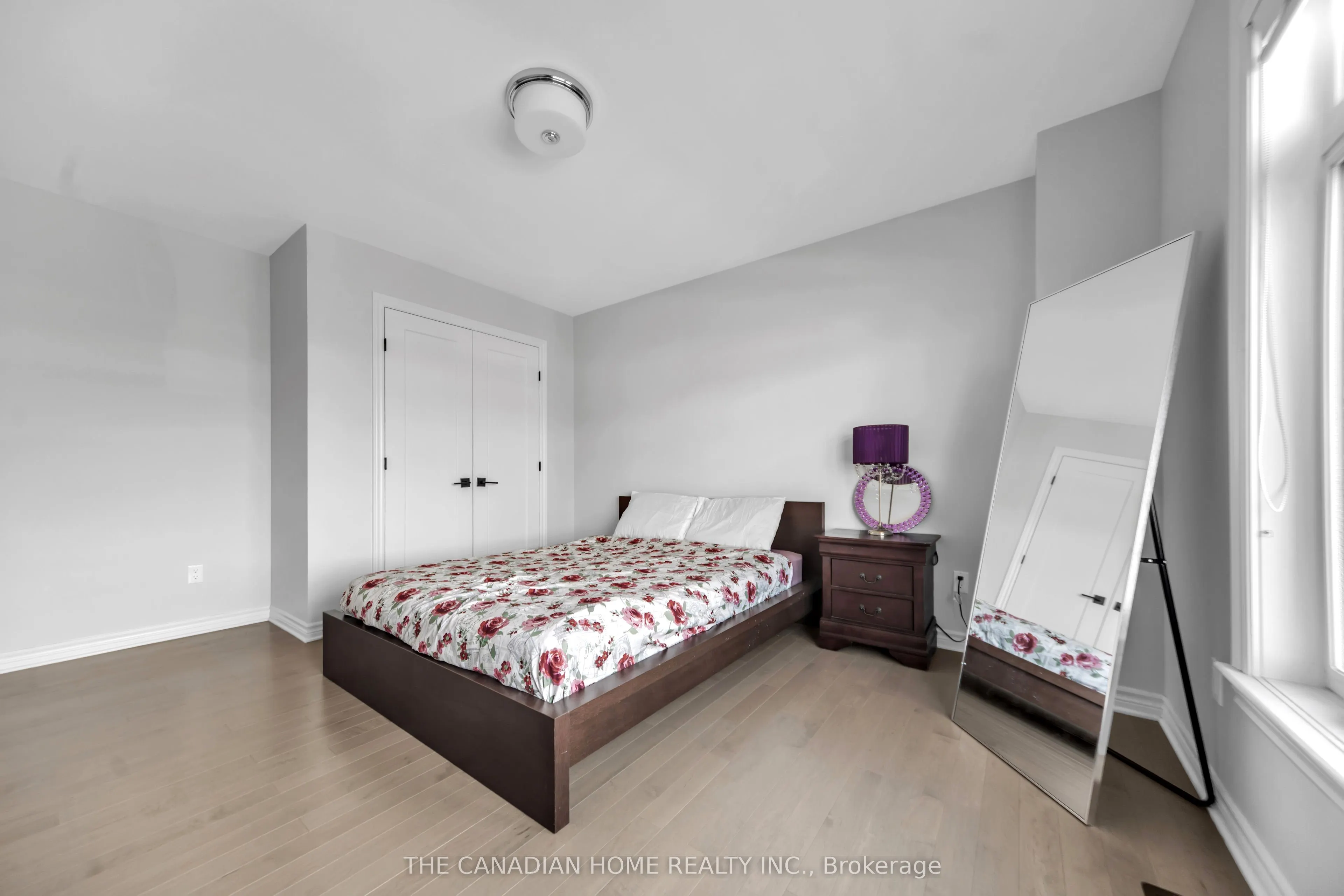 711 Moonflower Crescent