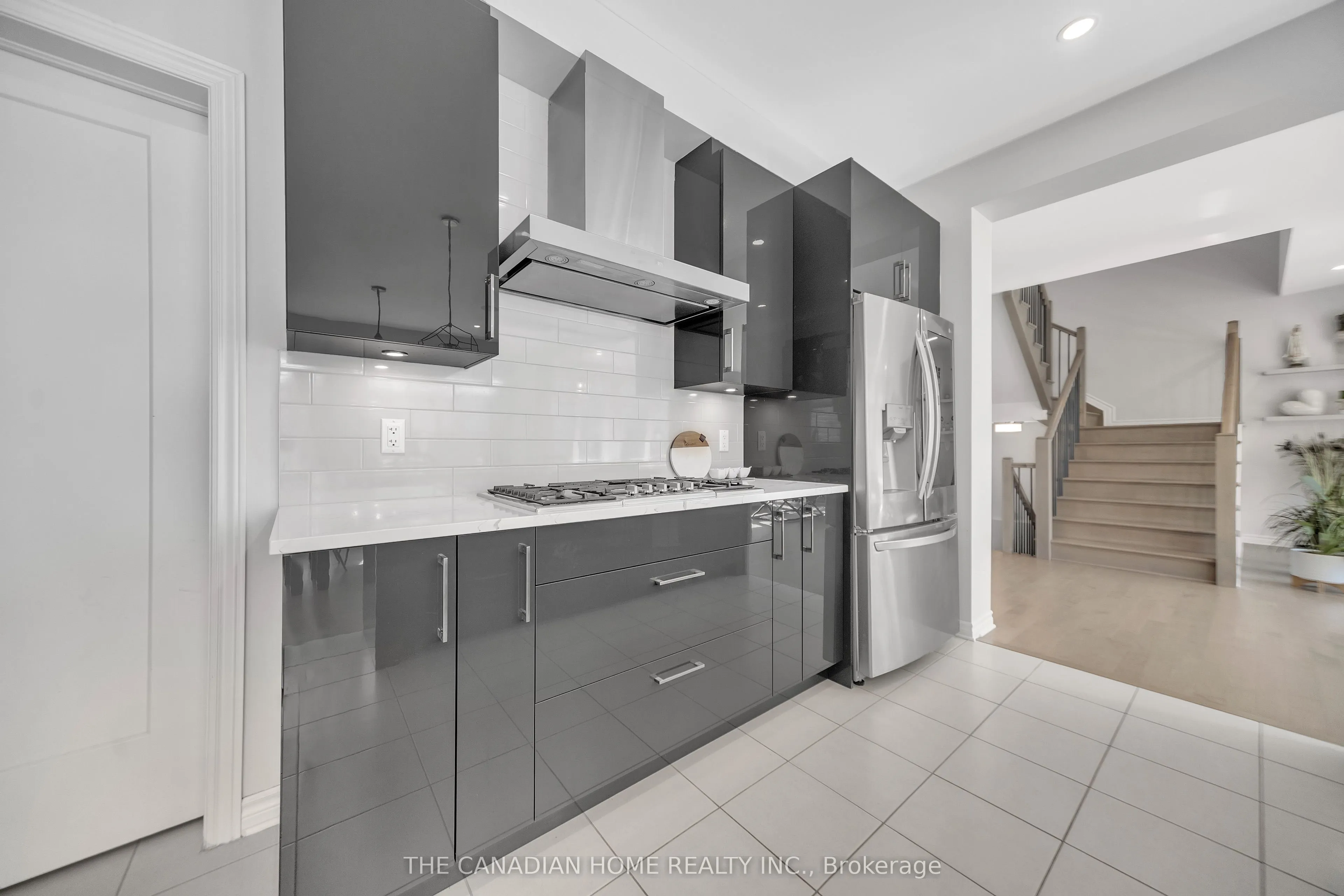 711 Moonflower Crescent