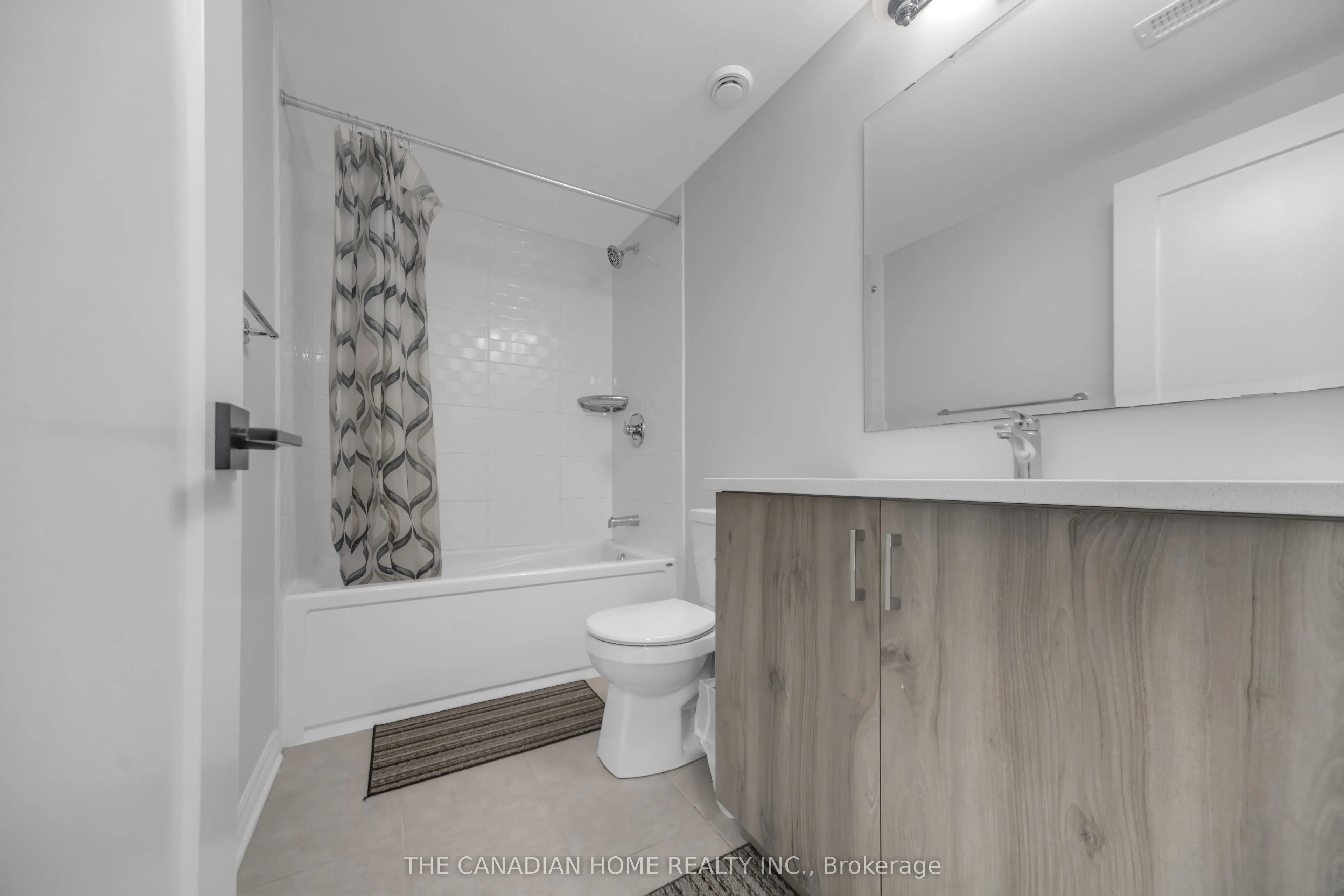 711 Moonflower Crescent