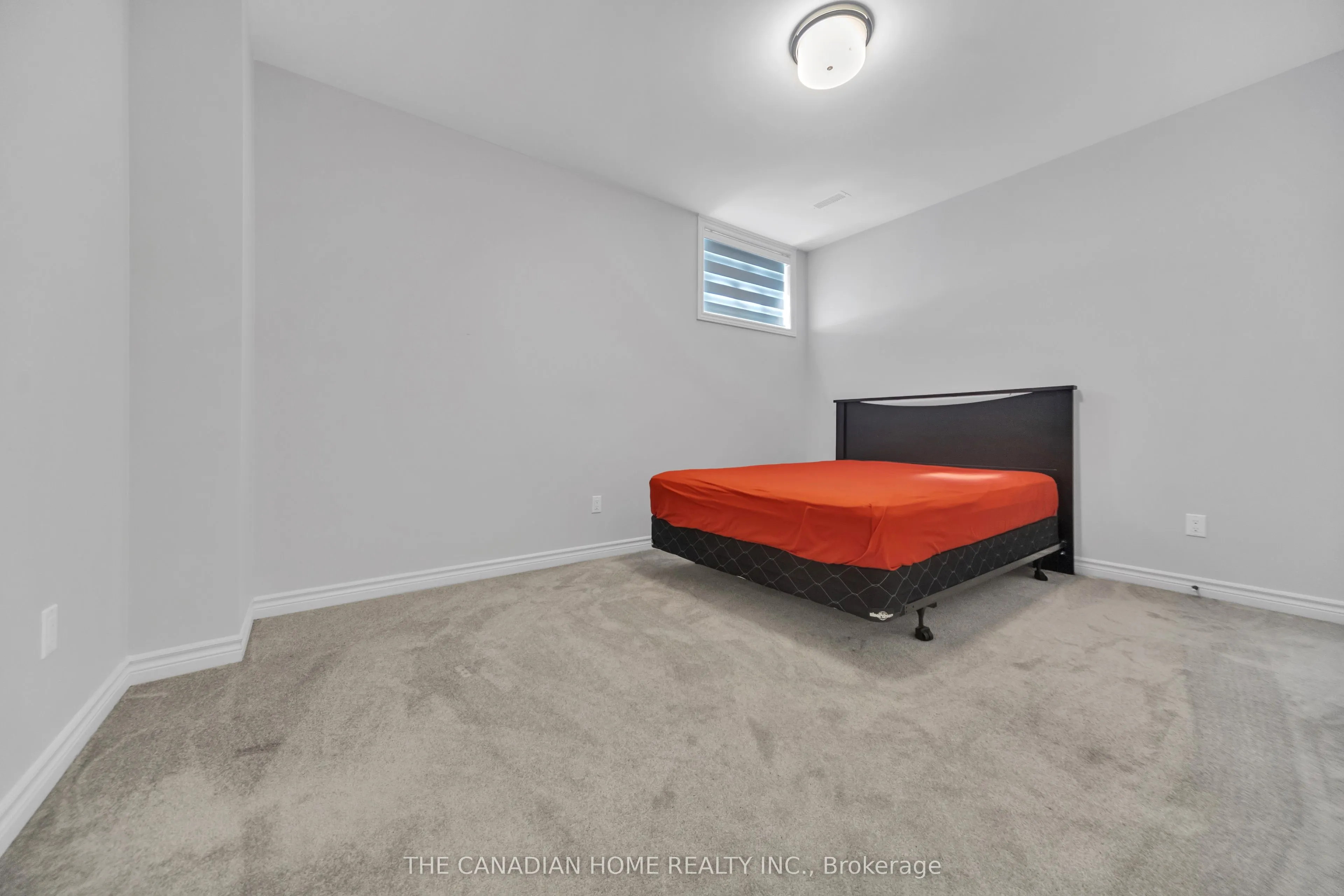 711 Moonflower Crescent