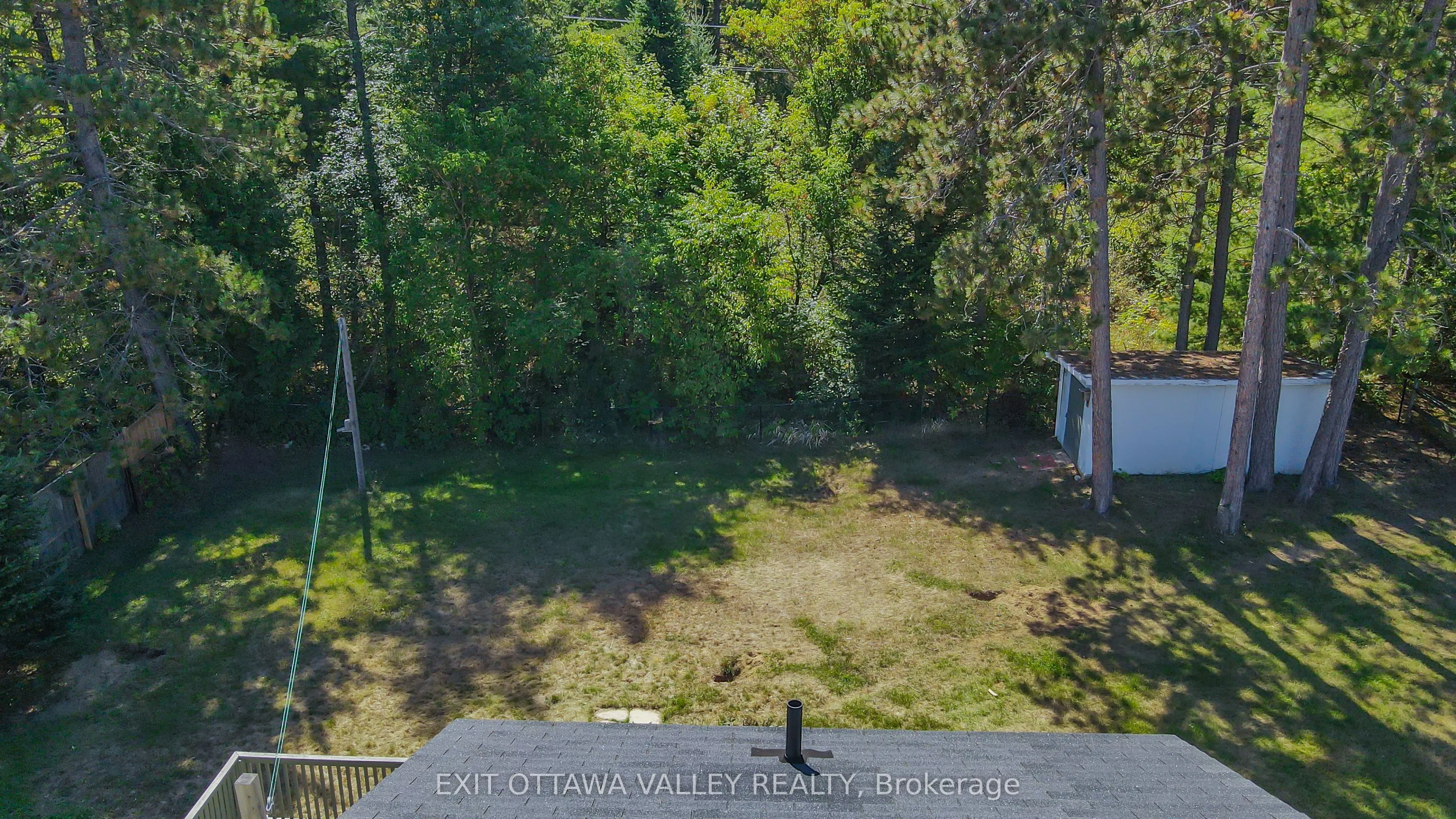 23 Sprucedale Avenue