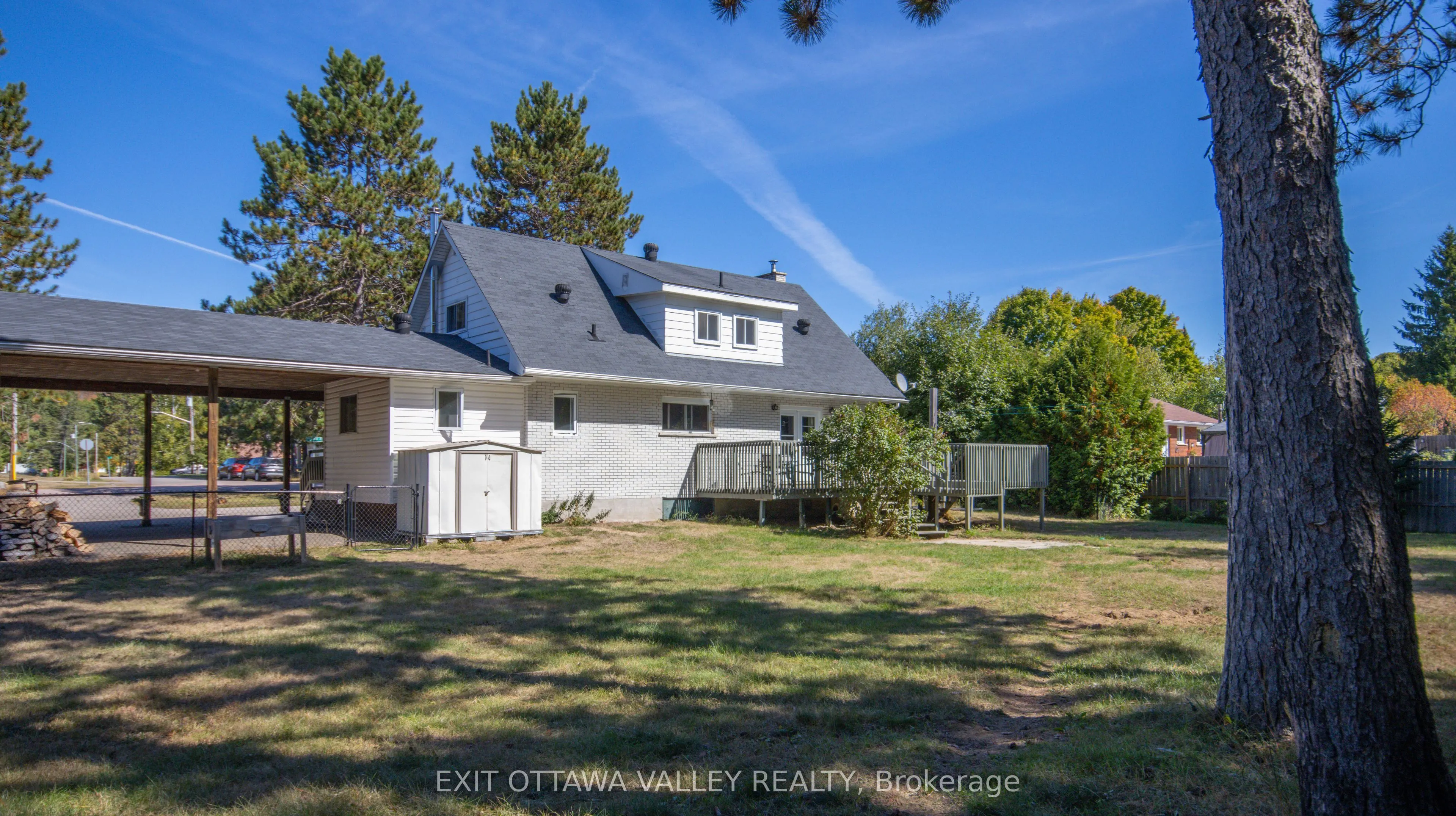 23 Sprucedale Avenue
