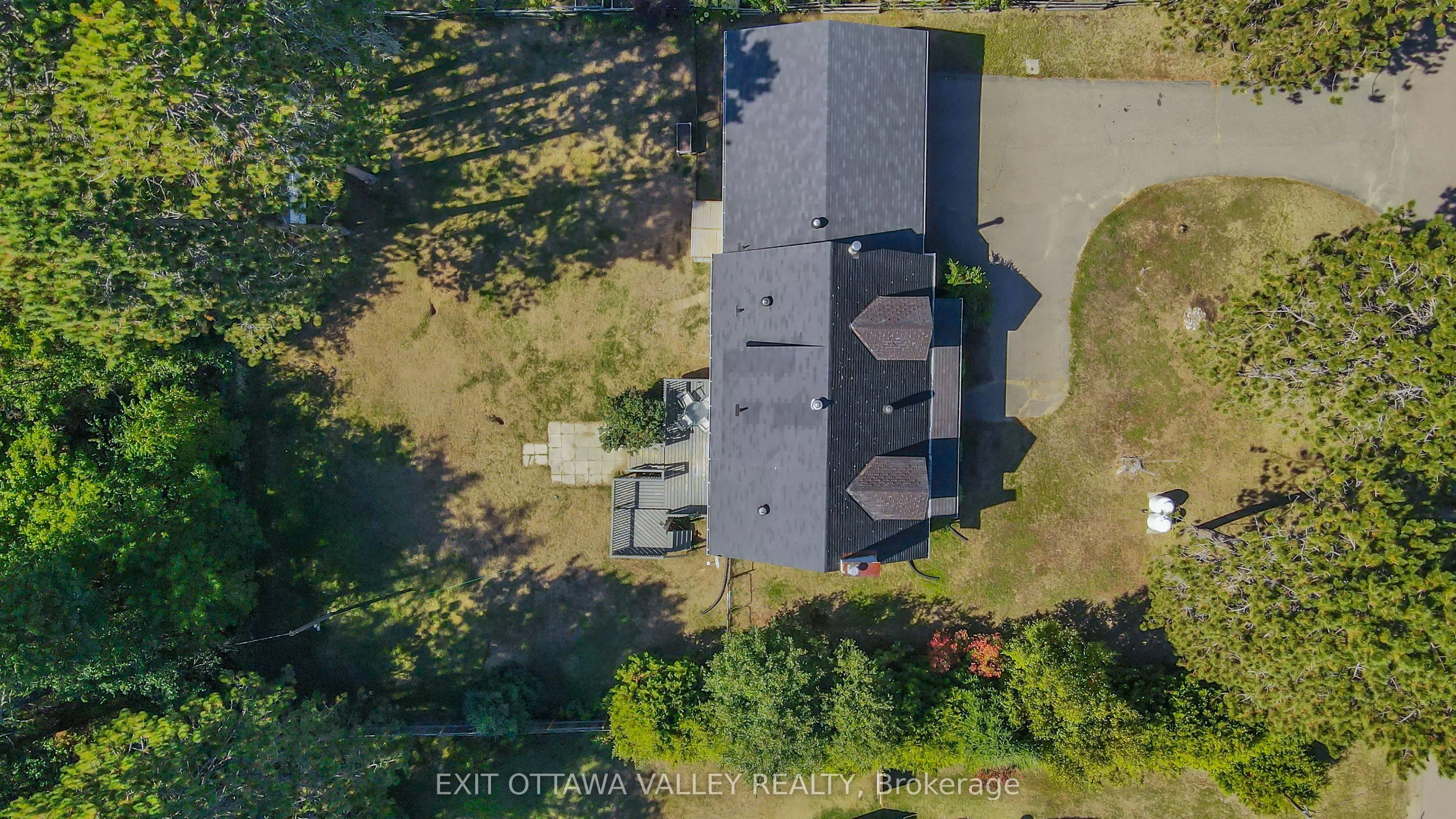 23 Sprucedale Avenue