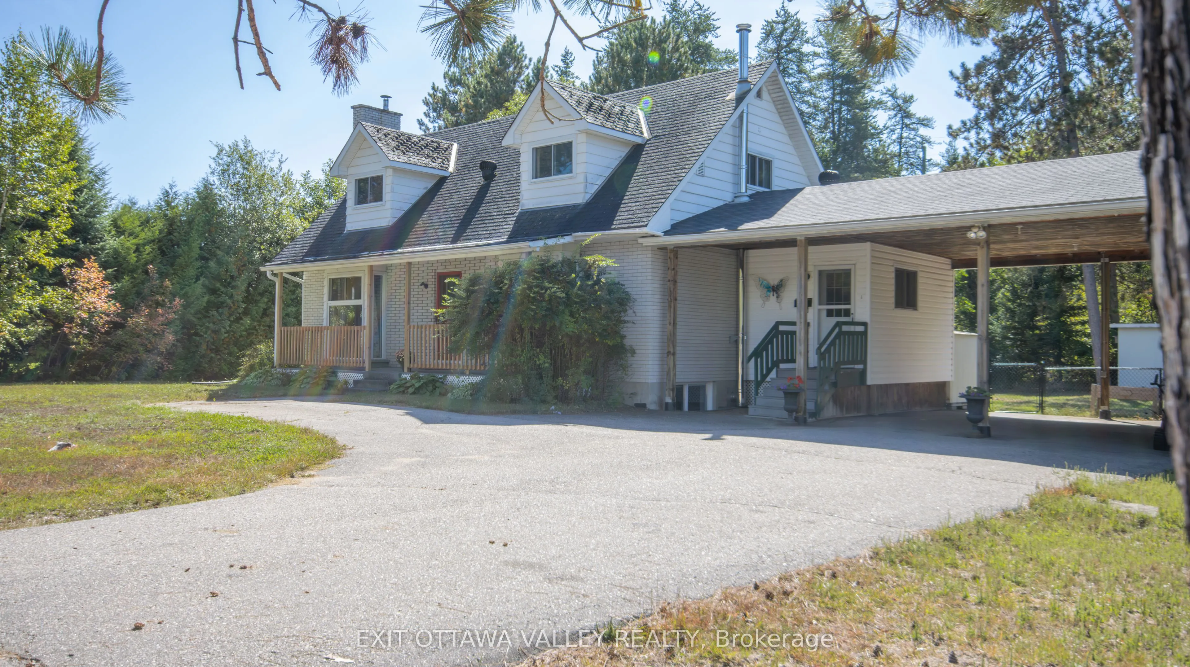 23 Sprucedale Avenue