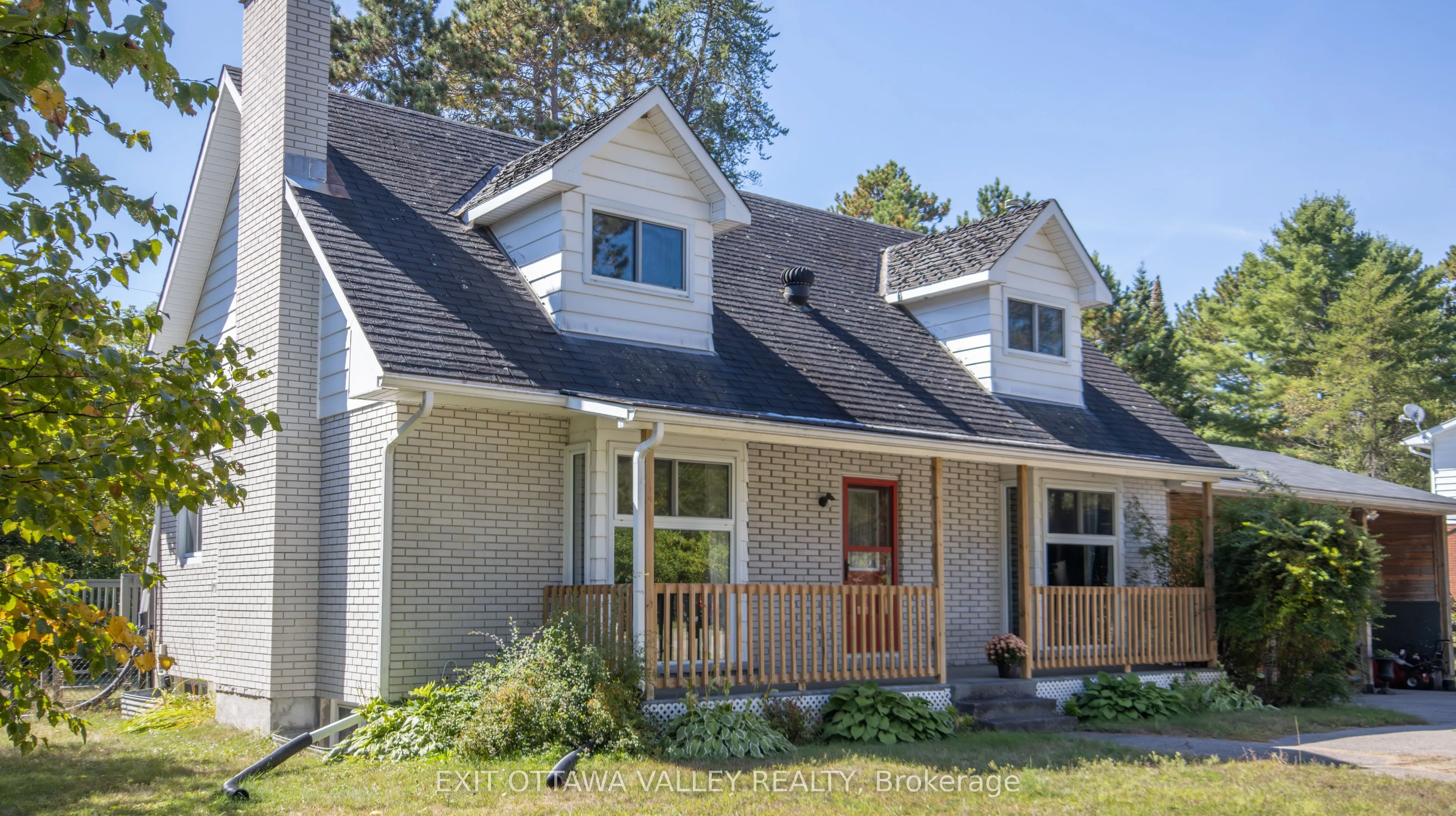 23 Sprucedale Avenue