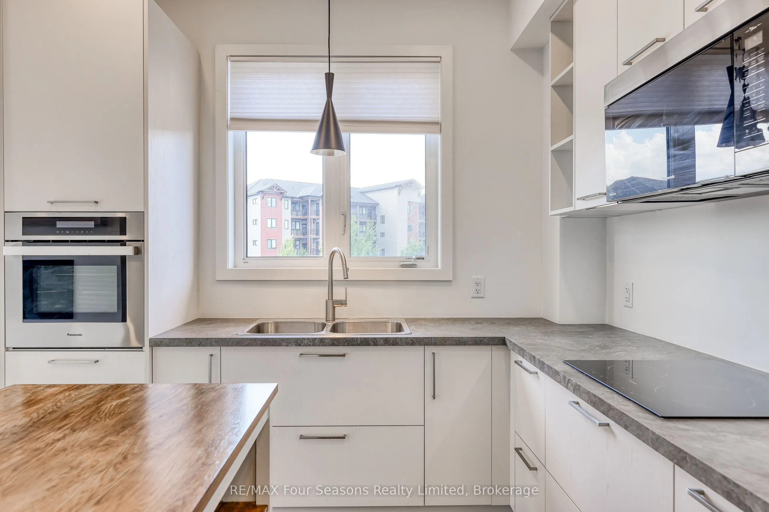 13 Beausoleil Lane, #201