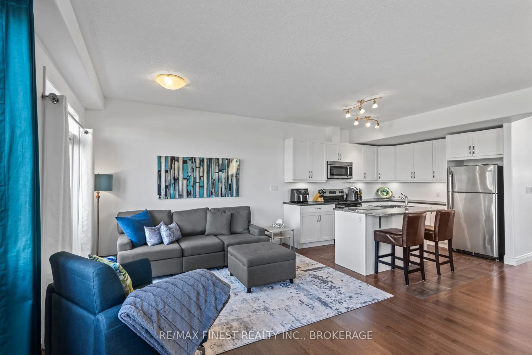 147 SIMURDA Court