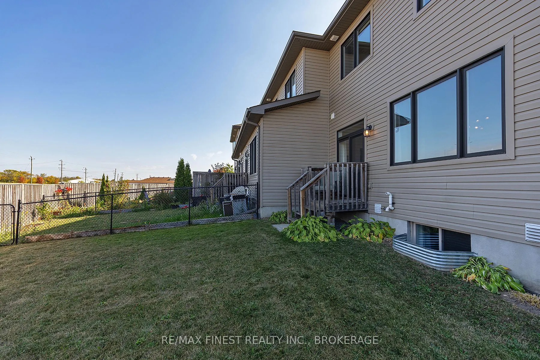 147 SIMURDA Court