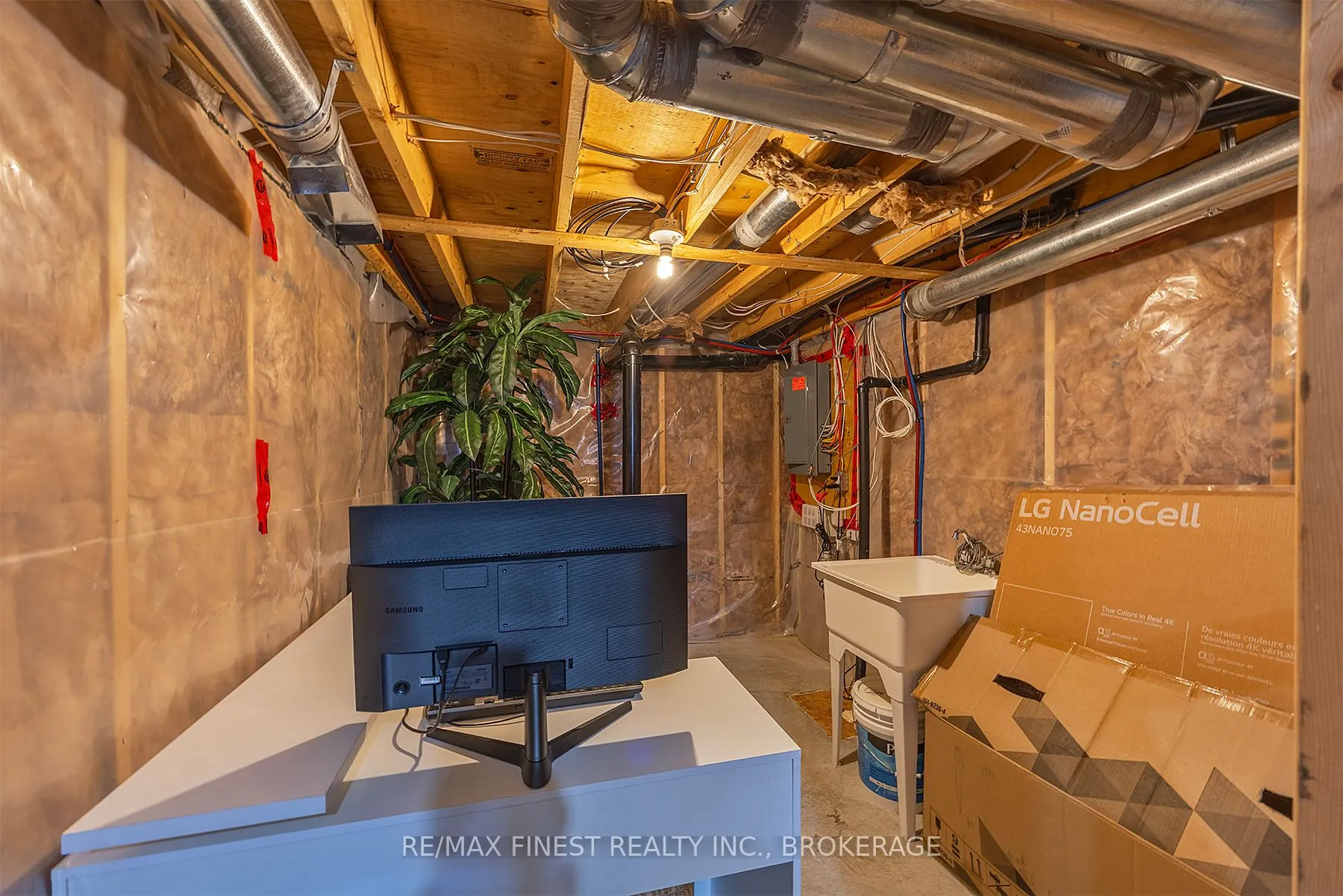 147 SIMURDA Court
