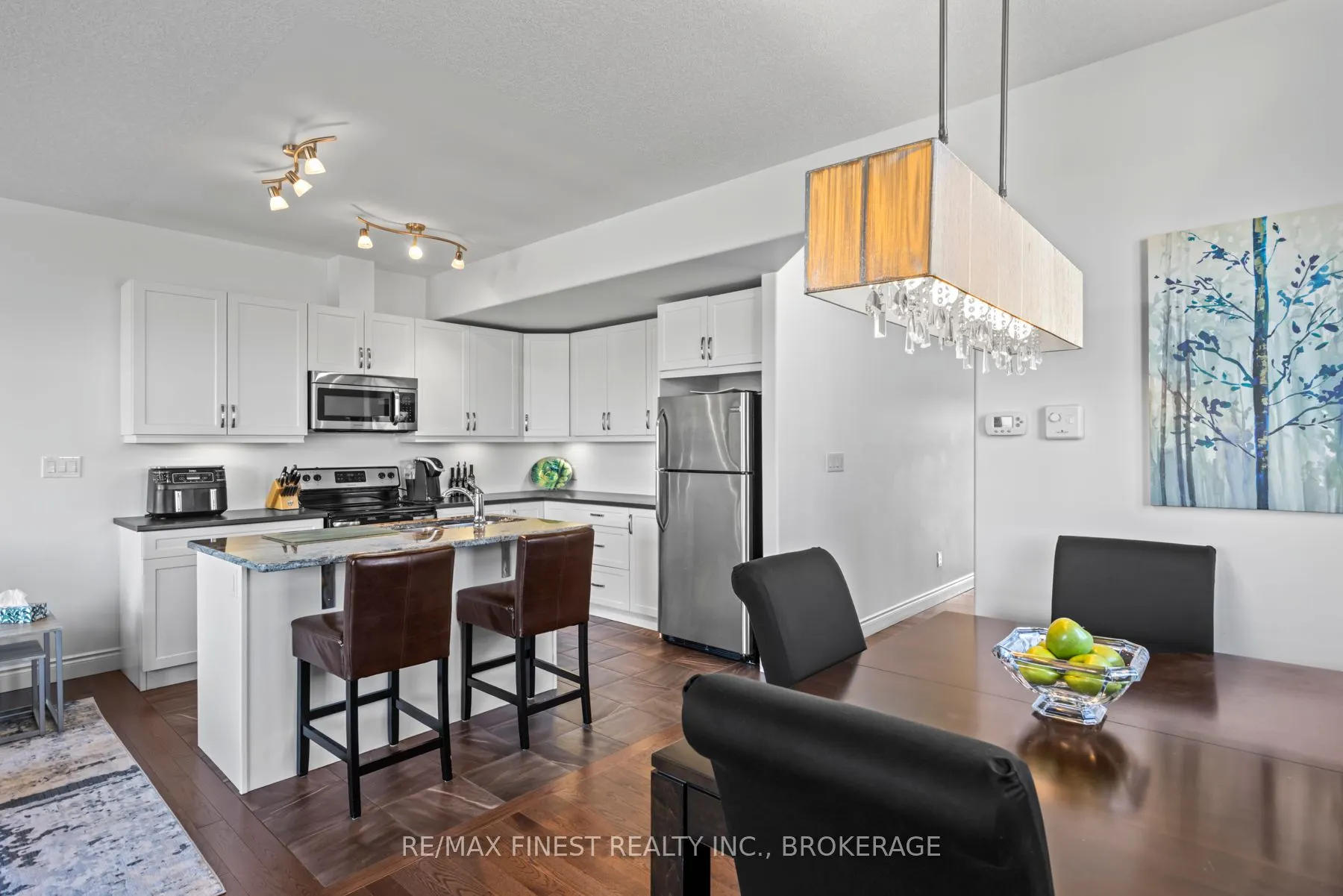 147 SIMURDA Court