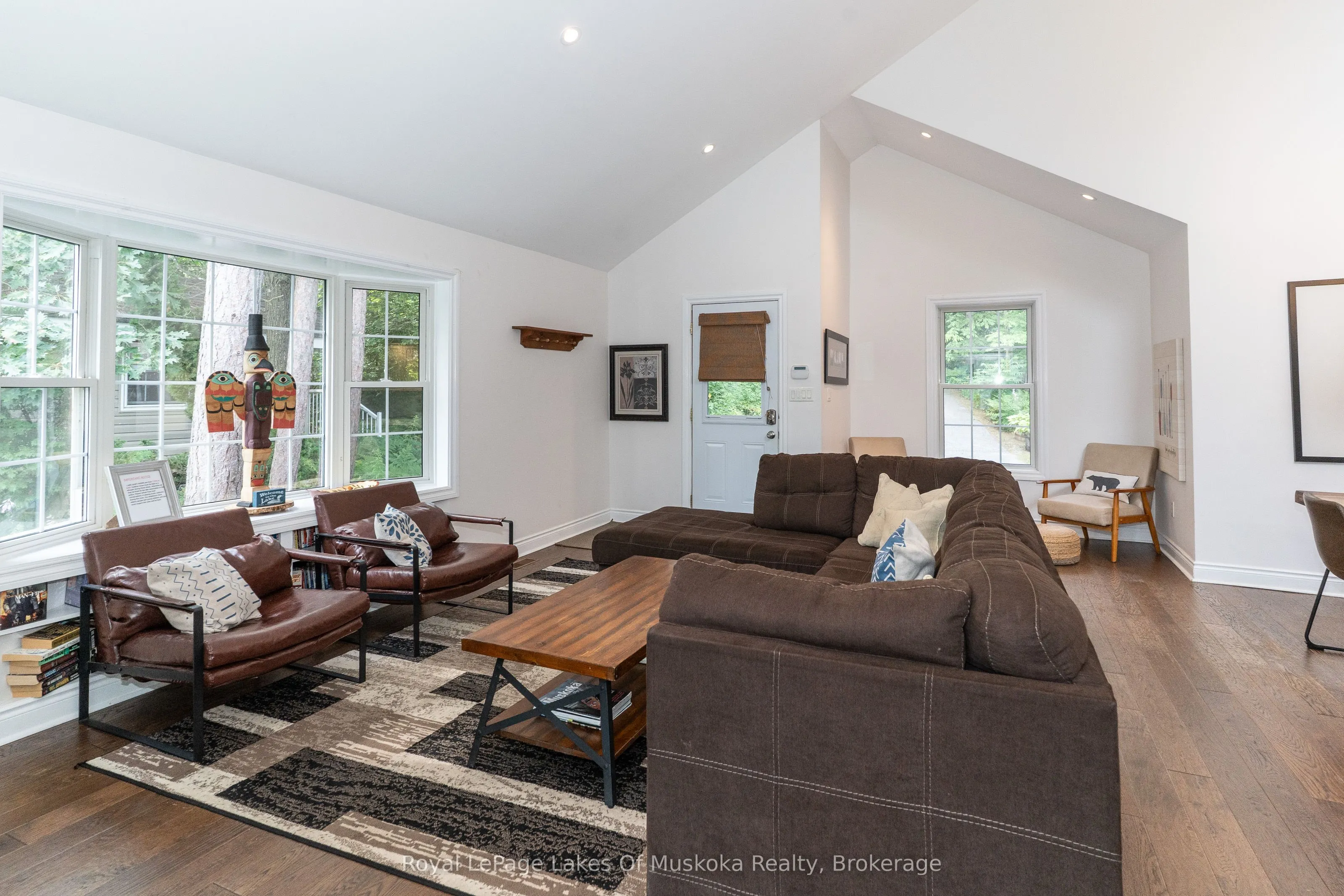 49 Pinetree Road