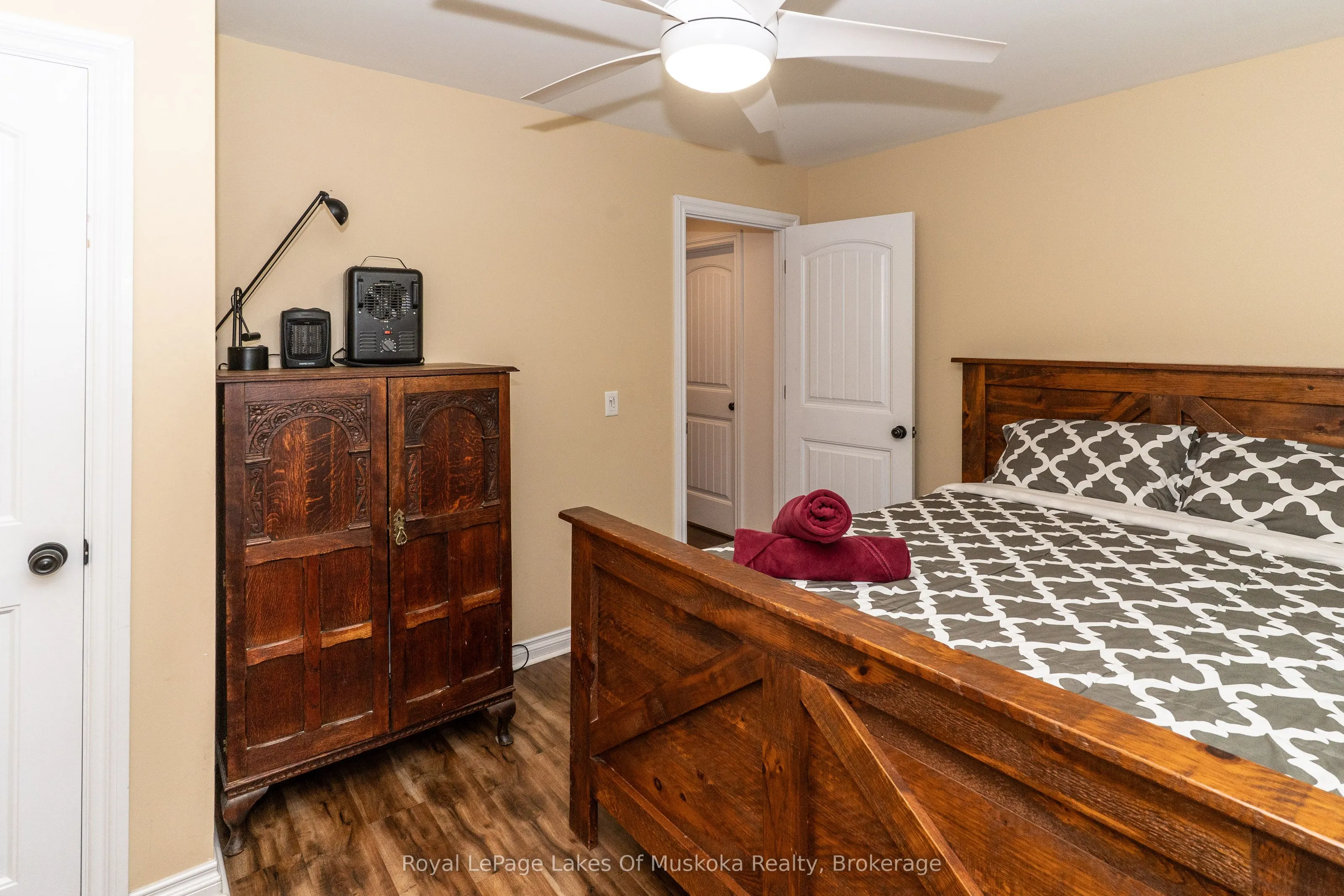 49 Pinetree Road