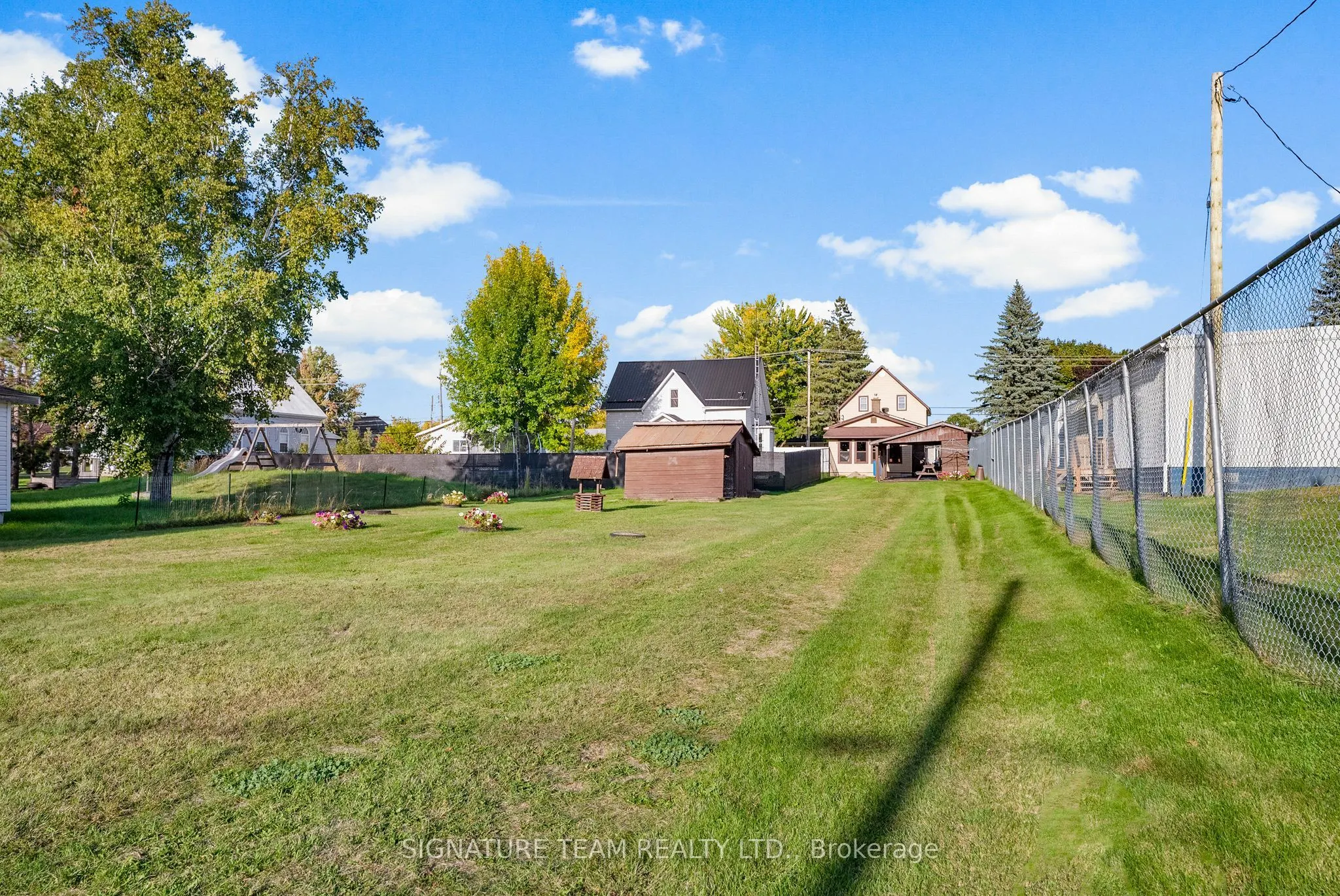 2157 Westmeath Road
