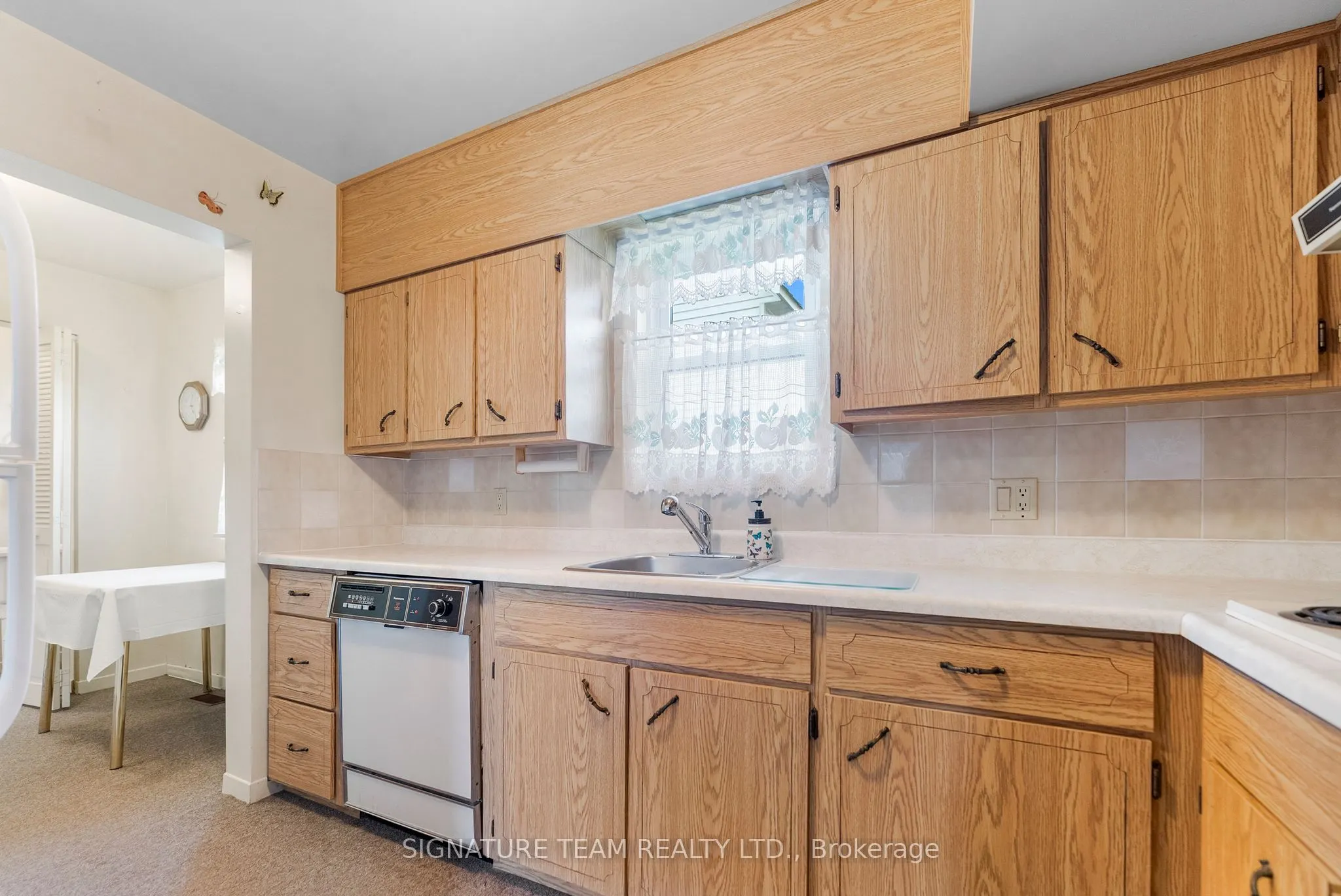 2157 Westmeath Road