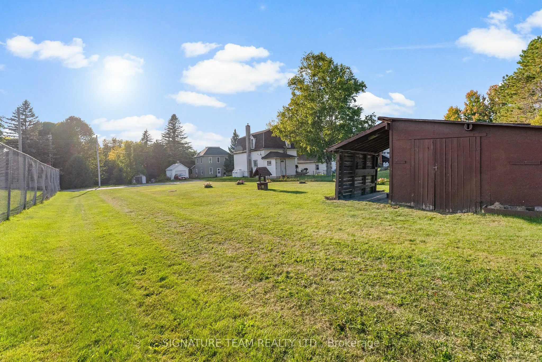 2157 Westmeath Road