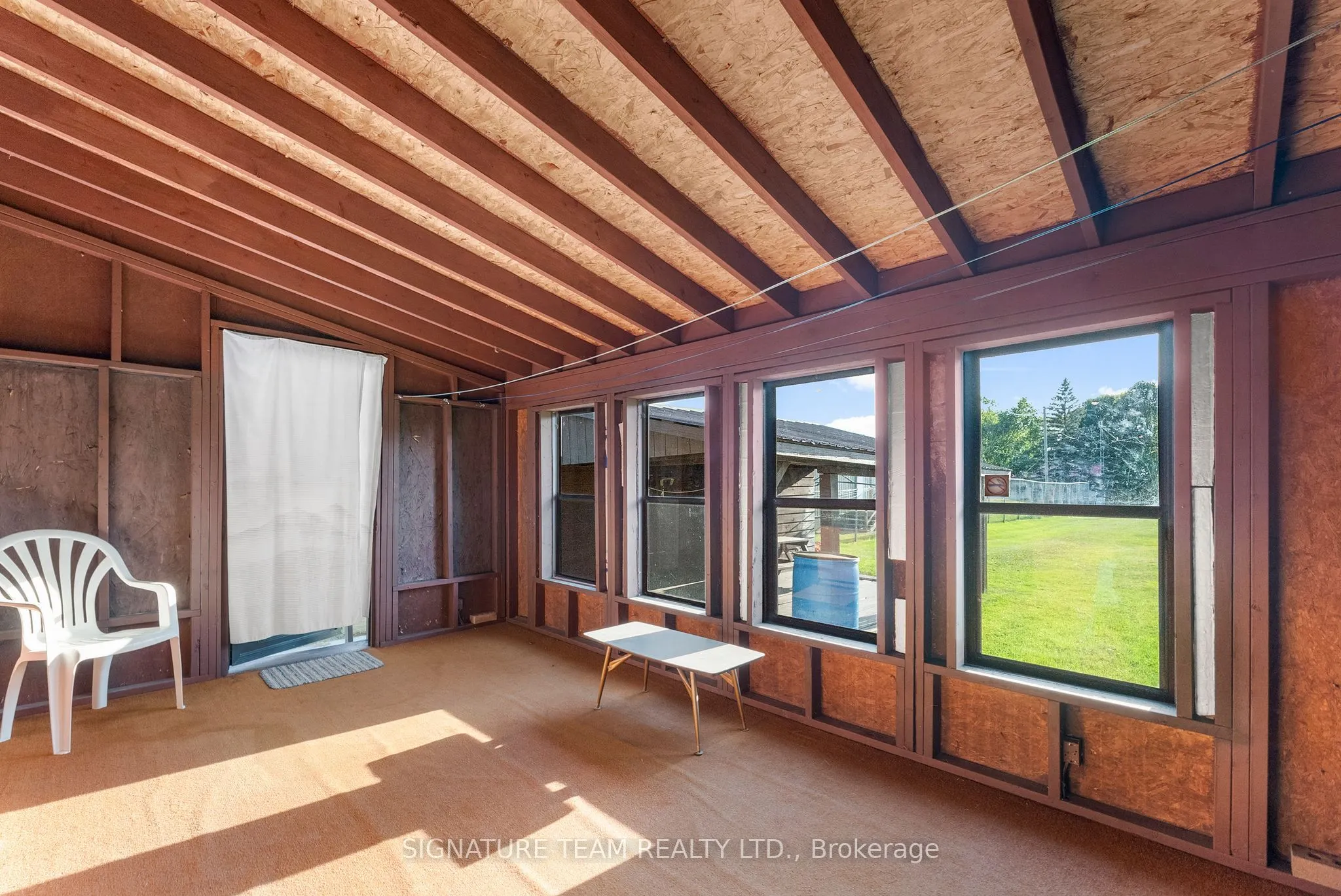 2157 Westmeath Road