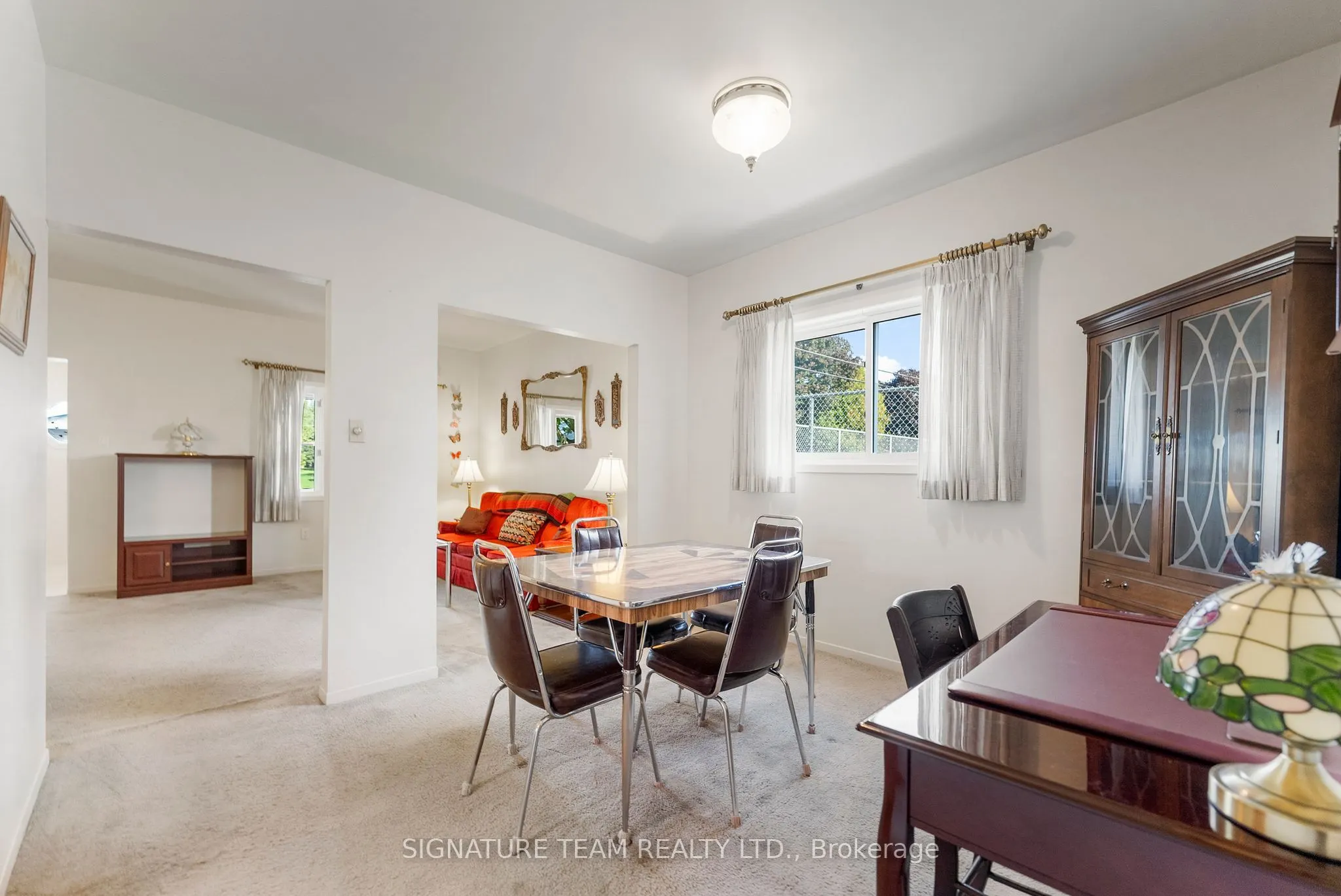 2157 Westmeath Road