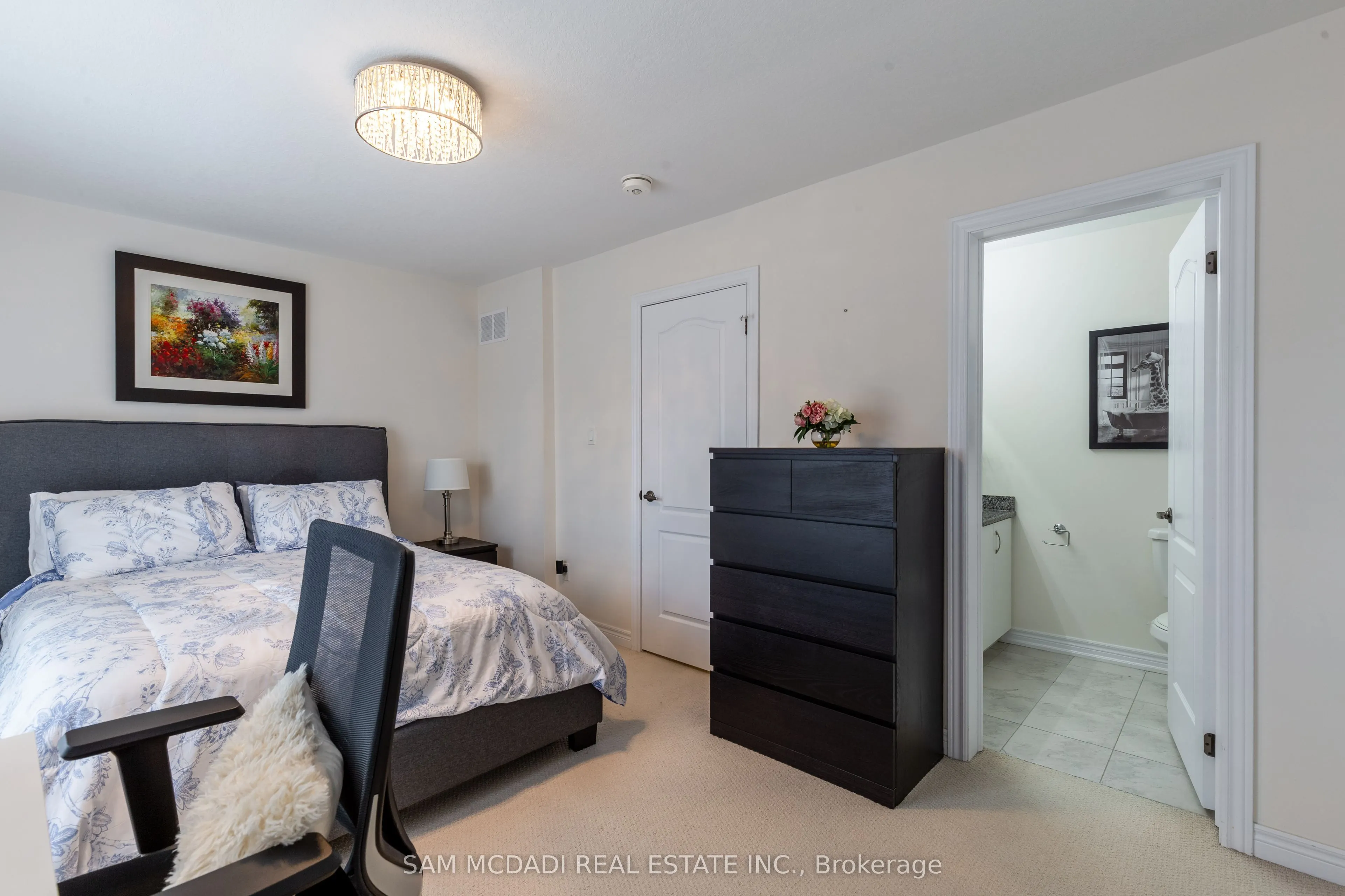 156 Watson Parkway N, #3